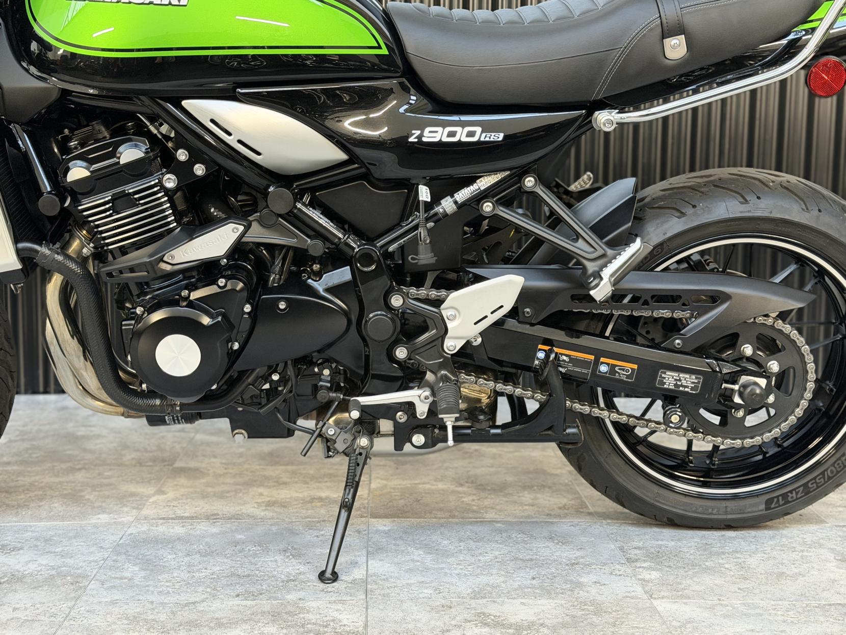 Kawasaki Z900 RS 900 Modern Classic Petrol Manual Euro 5 (111 ps)