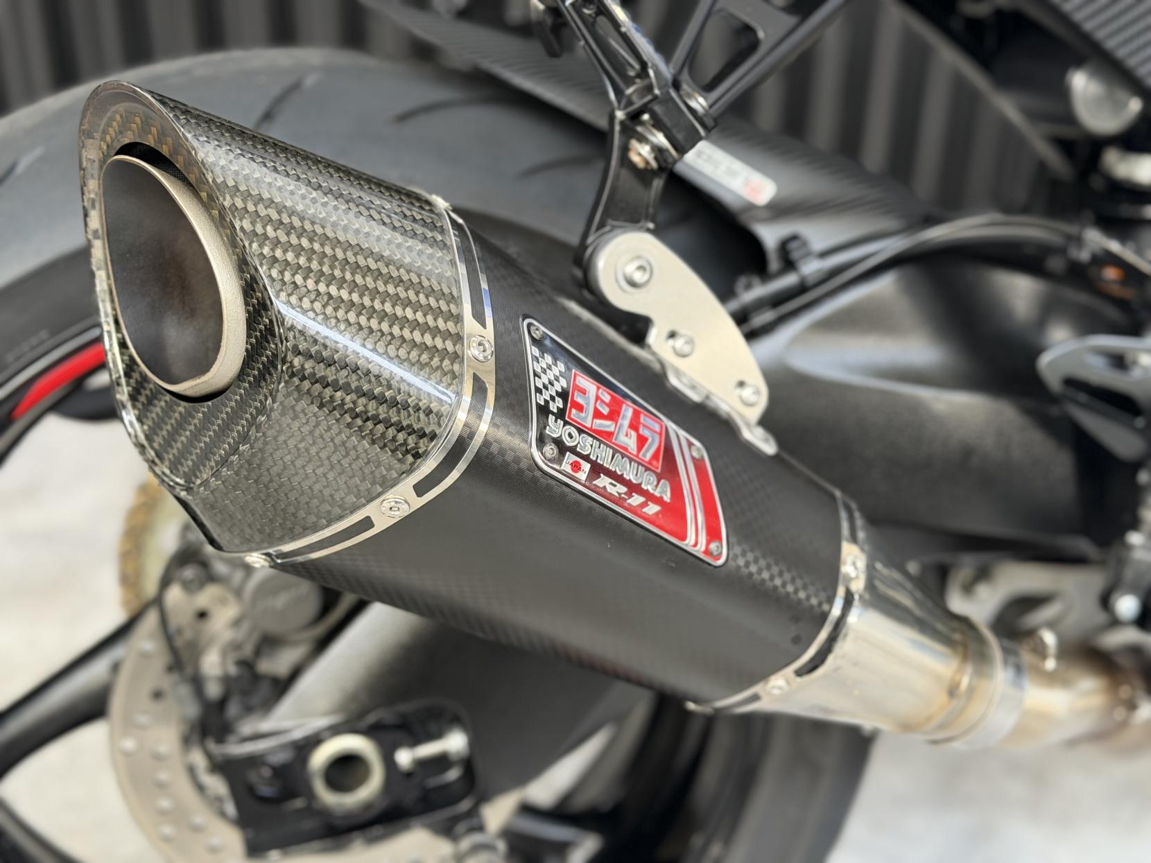 Suzuki GSX-R1000 1000 Super Sports Petrol Manual Euro 4 (184 ps)