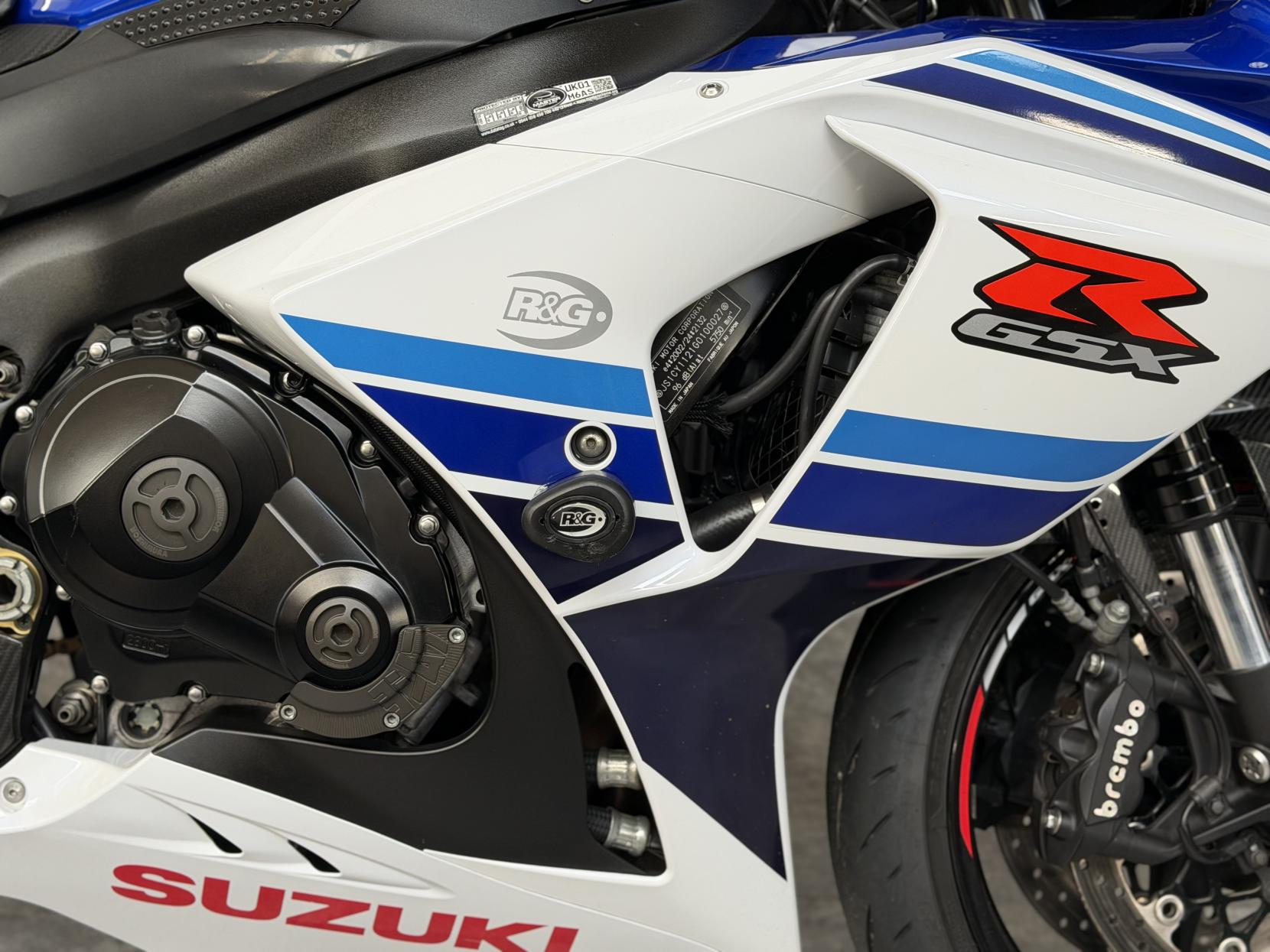 Suzuki GSX-R1000 1000 Super Sports Petrol Manual Euro 4 (184 ps)