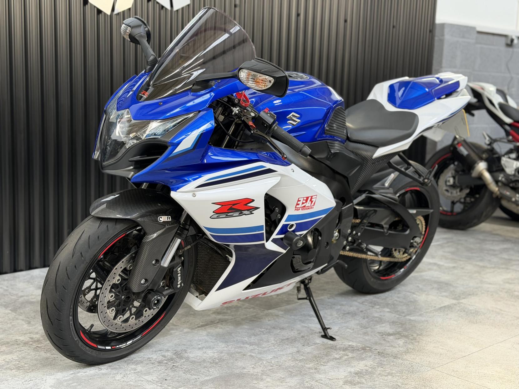 Suzuki GSX-R1000 1000 Super Sports Petrol Manual Euro 4 (184 ps)