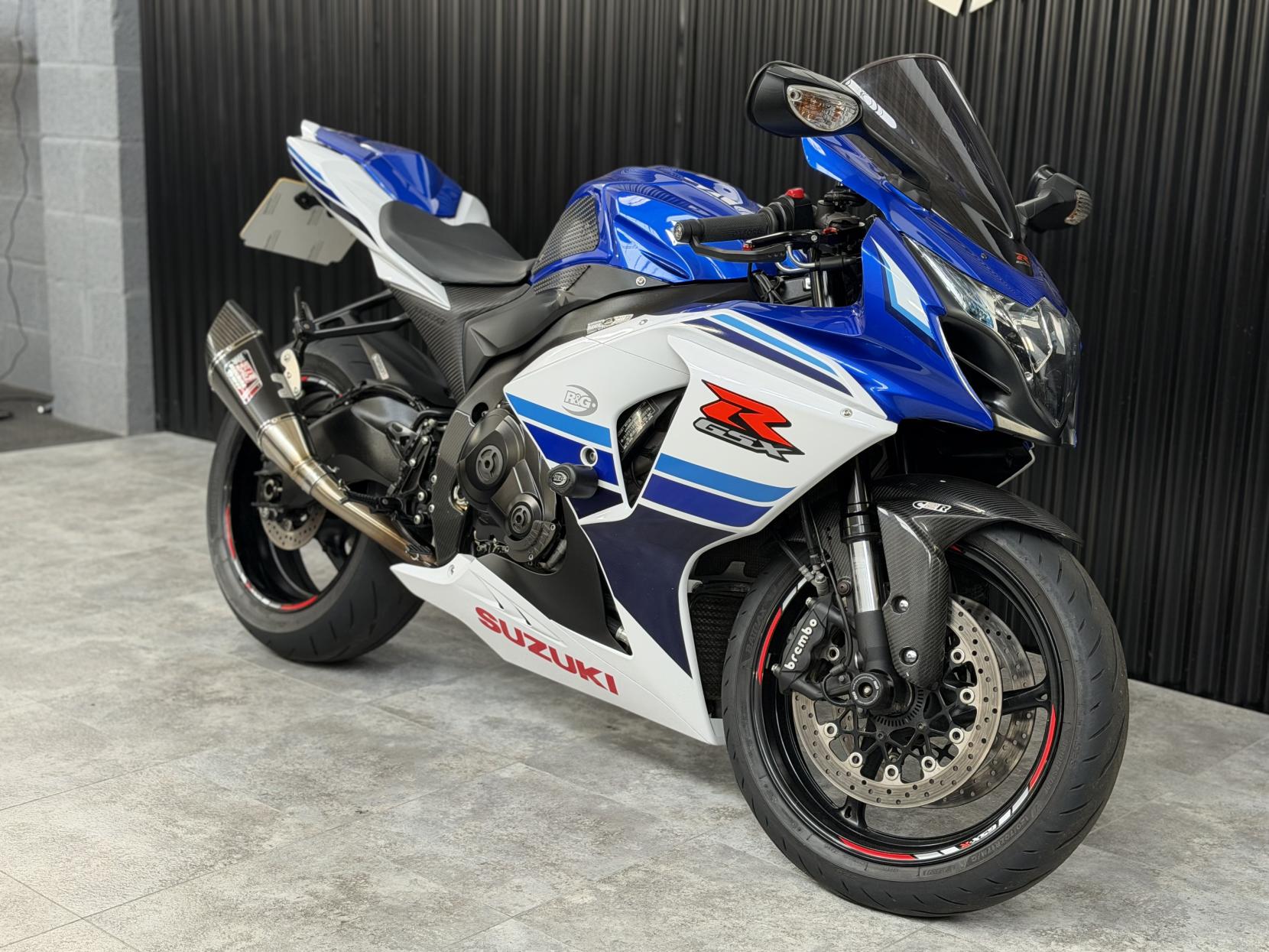 Suzuki GSX-R1000 1000 Super Sports Petrol Manual Euro 4 (184 ps)