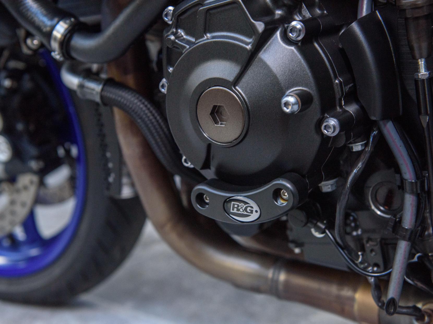 Yamaha MT-10 1000 SP Hyper-naked Petrol Manual Euro 4 (162 ps)