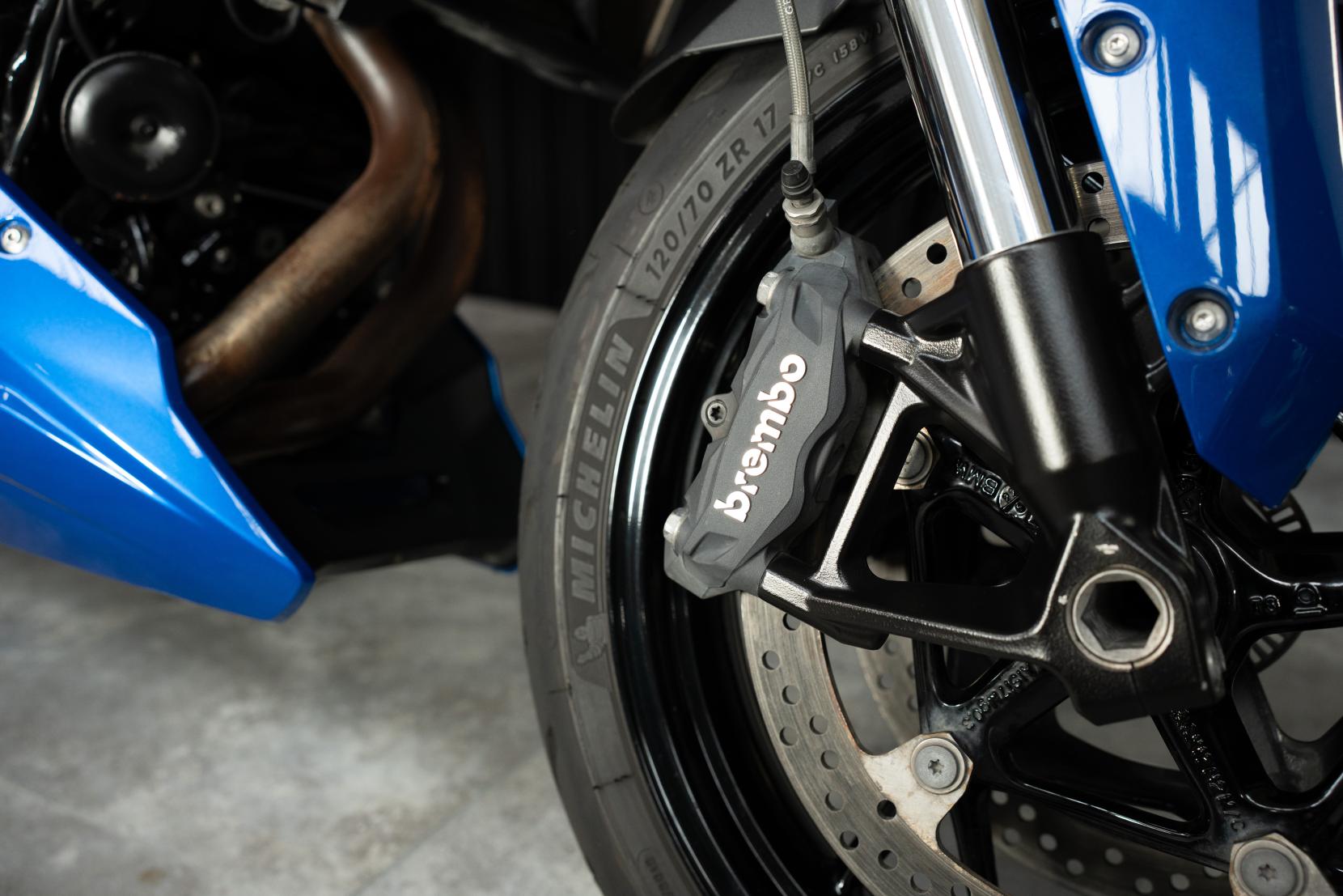 BMW F 900 XR 900 Sports Tourer Petrol Manual Euro 5 (105 ps)