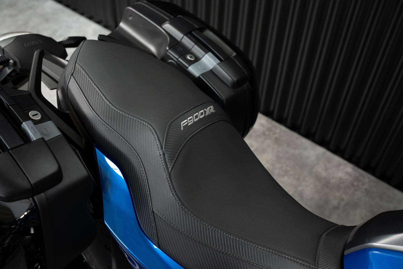 BMW F 900 XR 900 Sports Tourer Petrol Manual Euro 5 (105 ps)