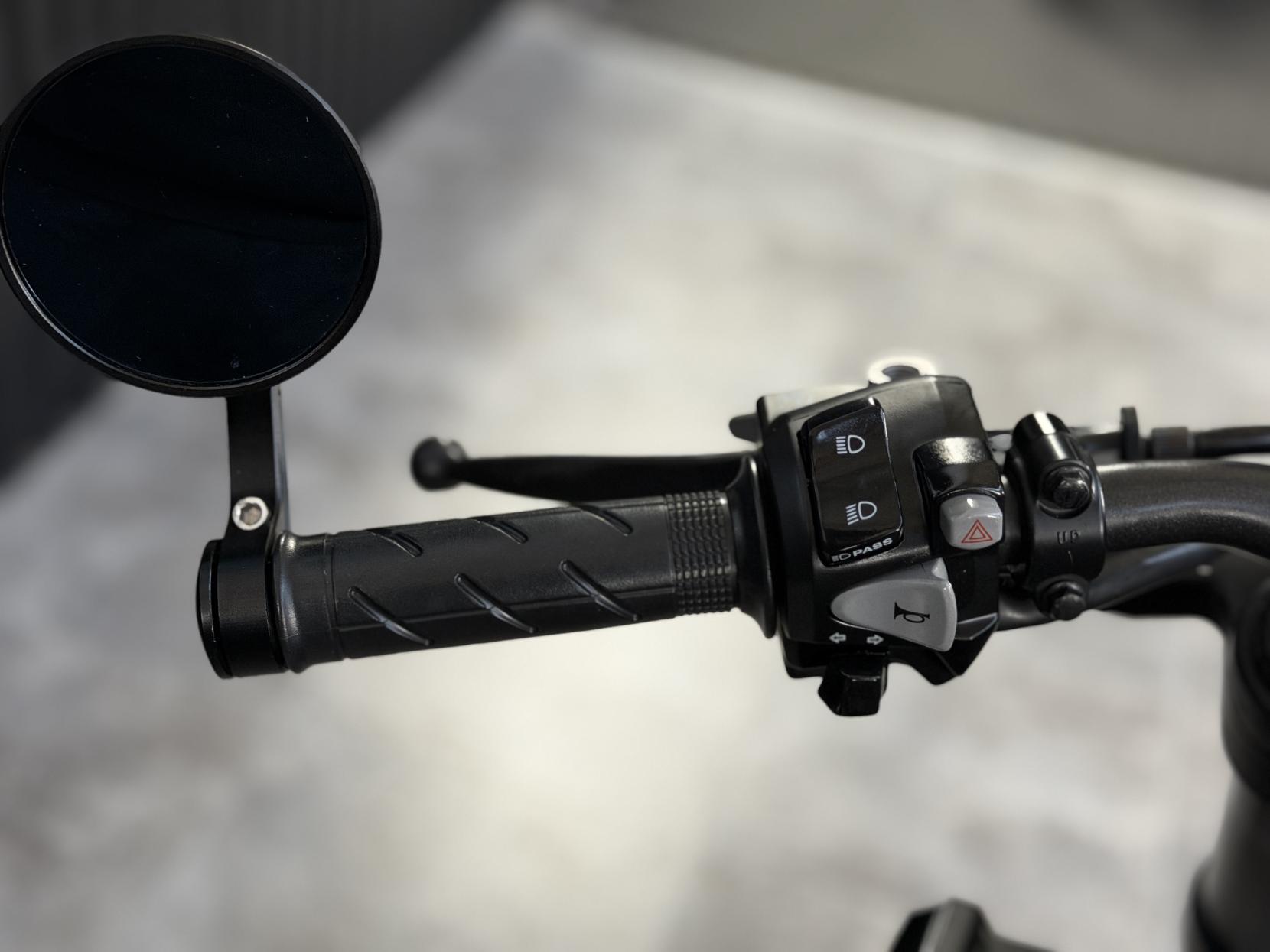 Honda CB650R Naked (2020 - )