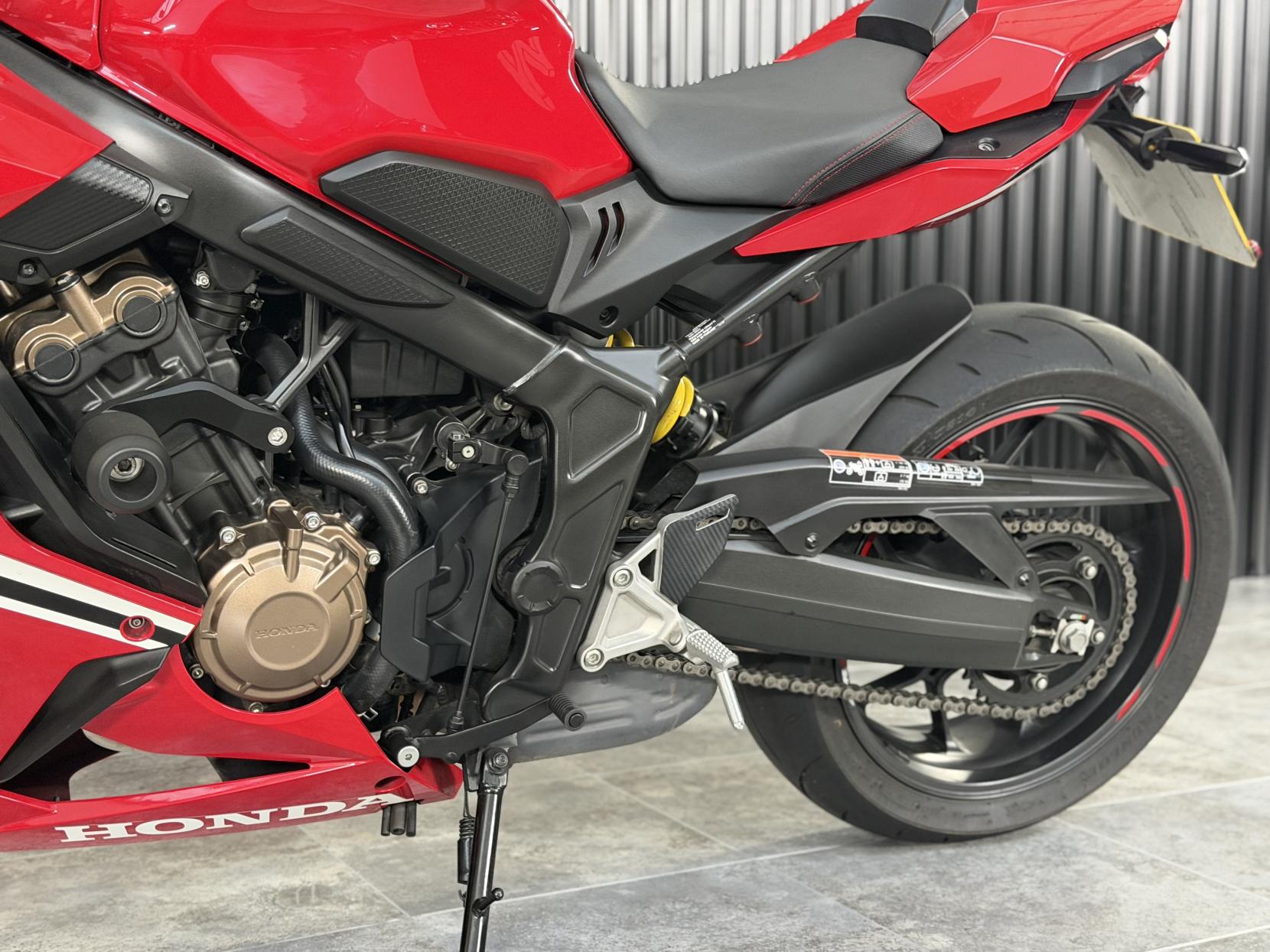 Honda CBR650R 650 Super Sports Petrol Manual Euro 4 (95 ps)