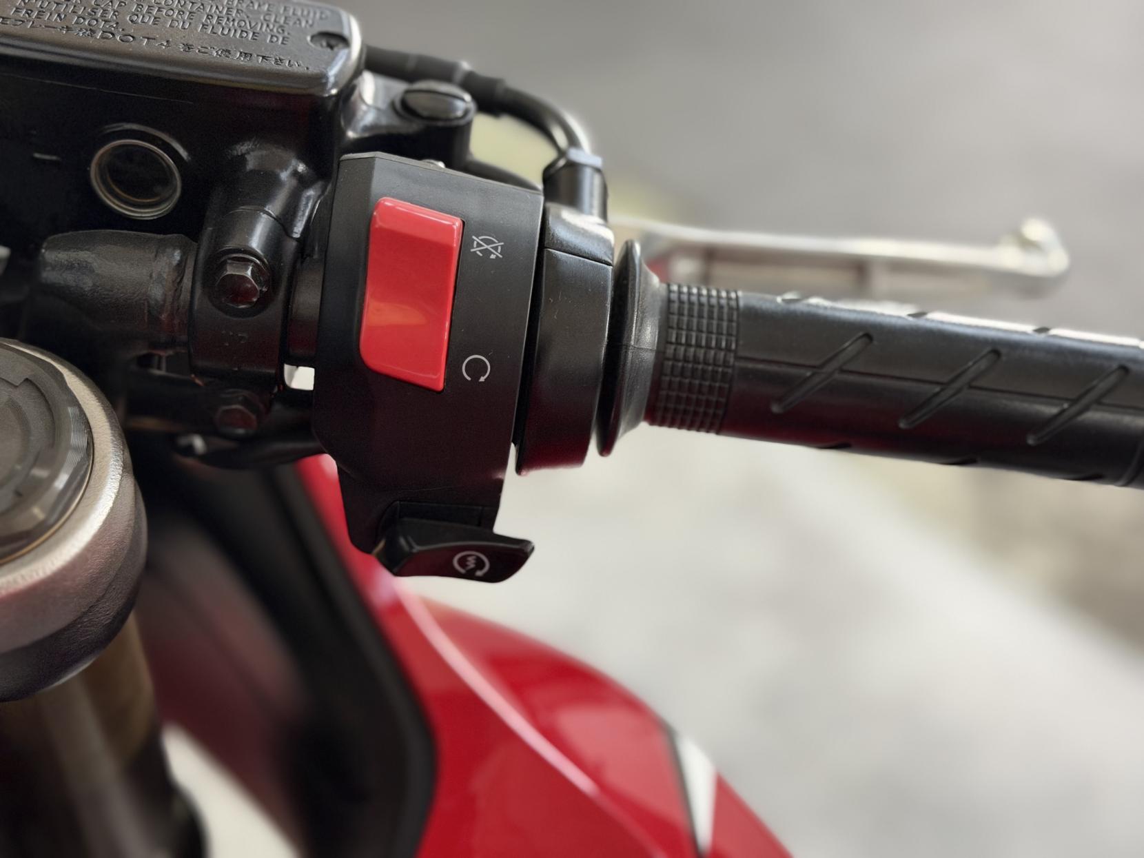 Honda CBR650R 650 Super Sports Petrol Manual Euro 4 (95 ps)