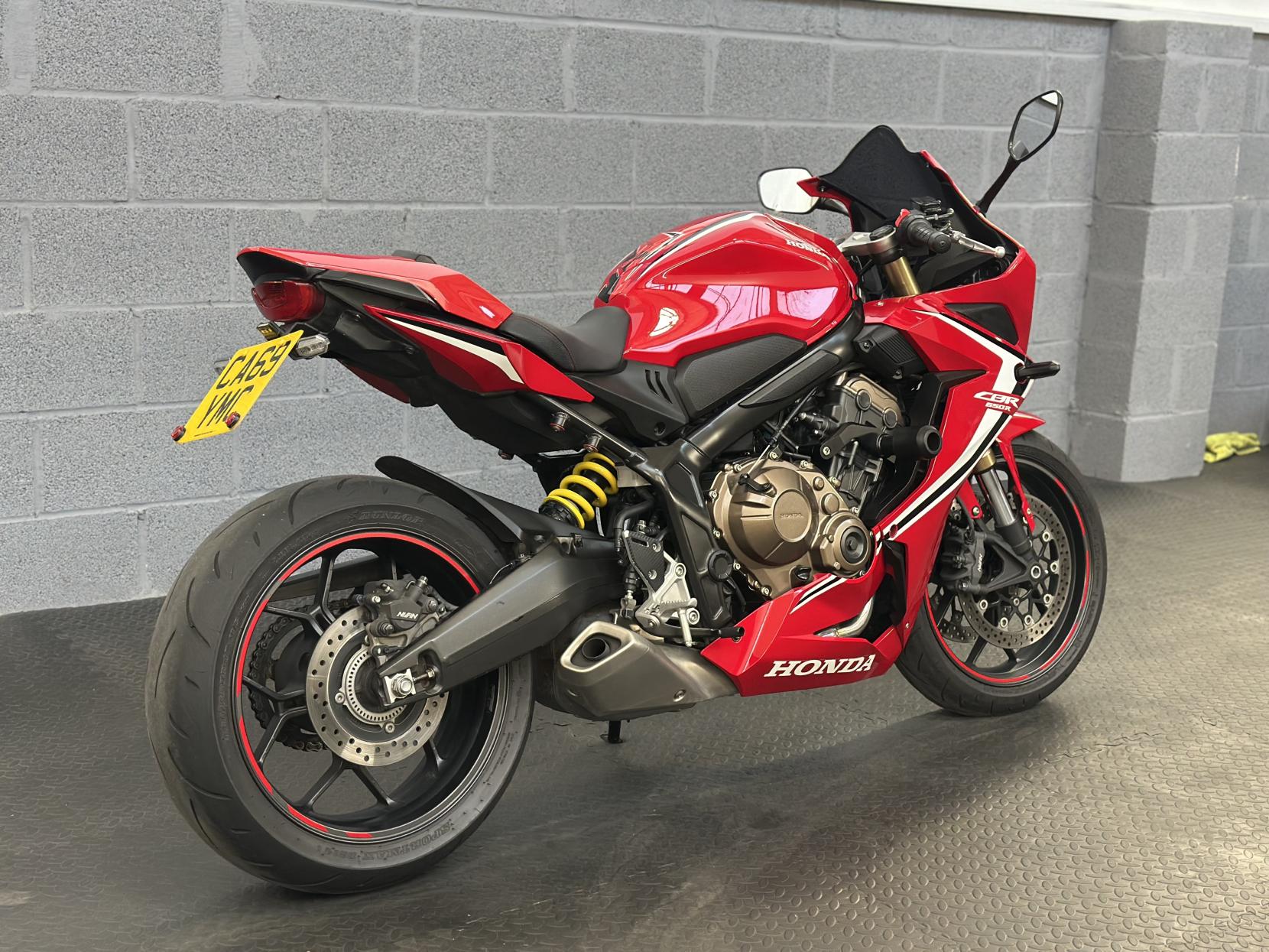 Honda CBR650R 650 Super Sports Petrol Manual Euro 4 (95 ps)