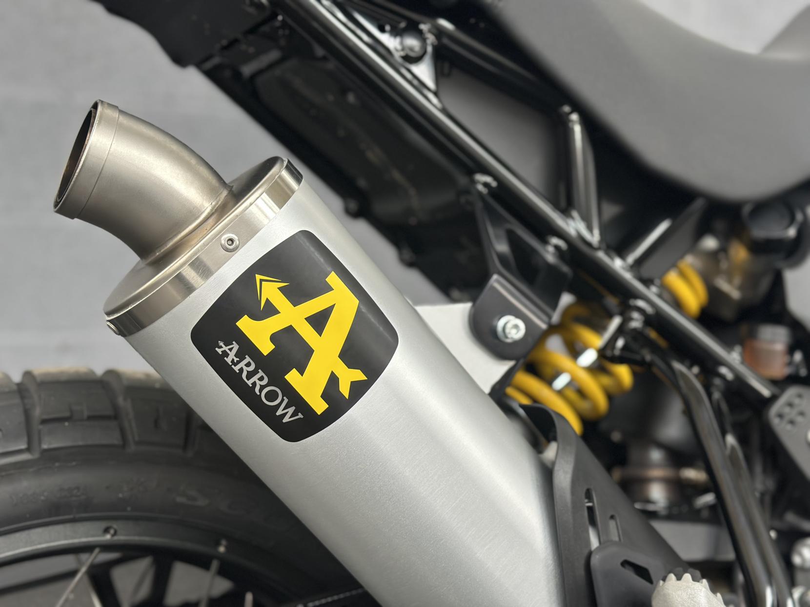 Ducati DesertX 937 Adventure Petrol Ducati Quick Shift Euro 5 (110 ps)