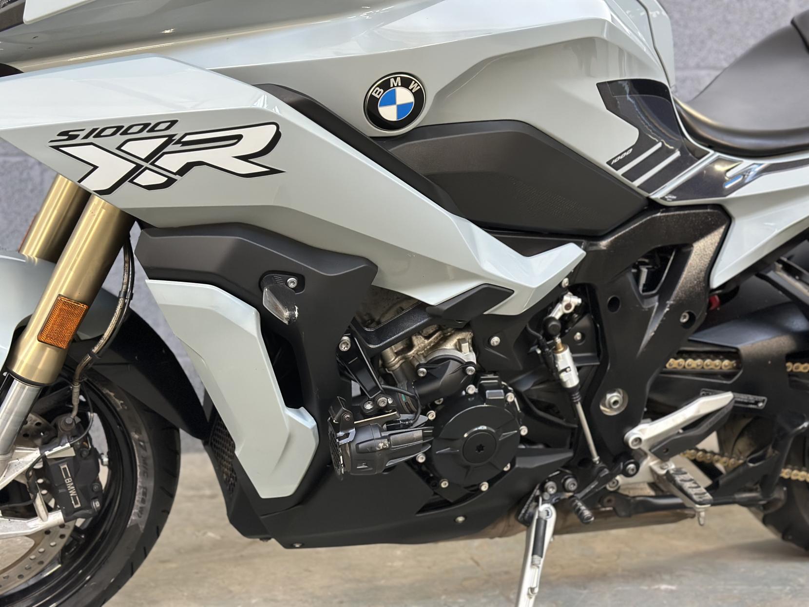 BMW S 1000 XR 1000 TE Sports Tourer Petrol Manual Euro 5 (164 ps)