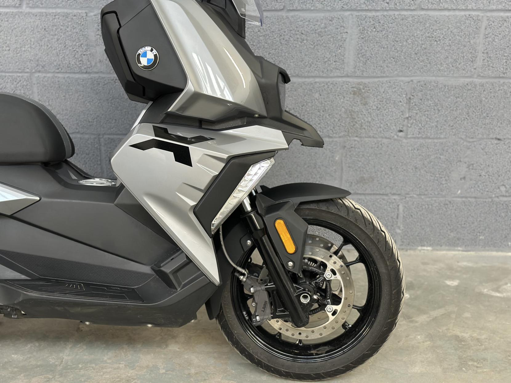 BMW C 400 400 X Scooter Petrol CVT Euro 5 (33 ps)