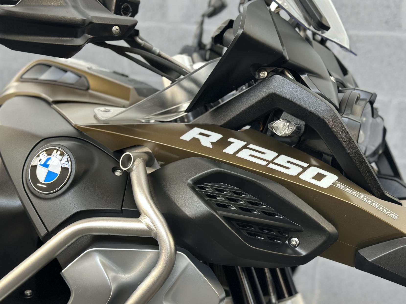 BMW R 1250 GS Adventure 1250 Exclusive TE LS Adventure Petrol Manual Euro 4 (136 ps)