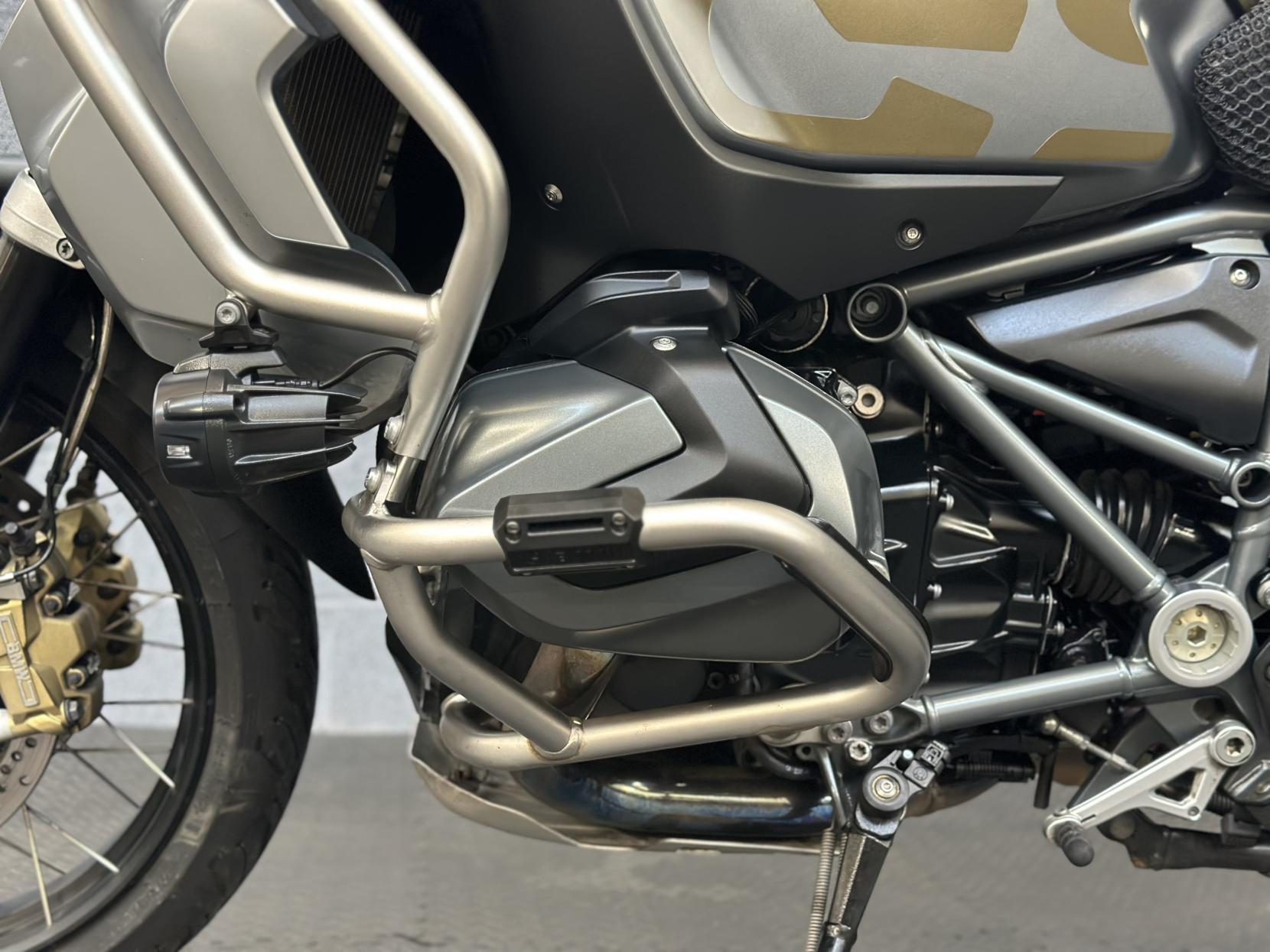 BMW R 1250 GS Adventure 1250 Exclusive TE LS Adventure Petrol Manual Euro 4 (136 ps)