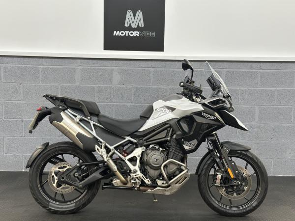 Triumph Tiger 1200 1200 GT Pro Adventure Petrol Manual Euro 5 (150 ps)