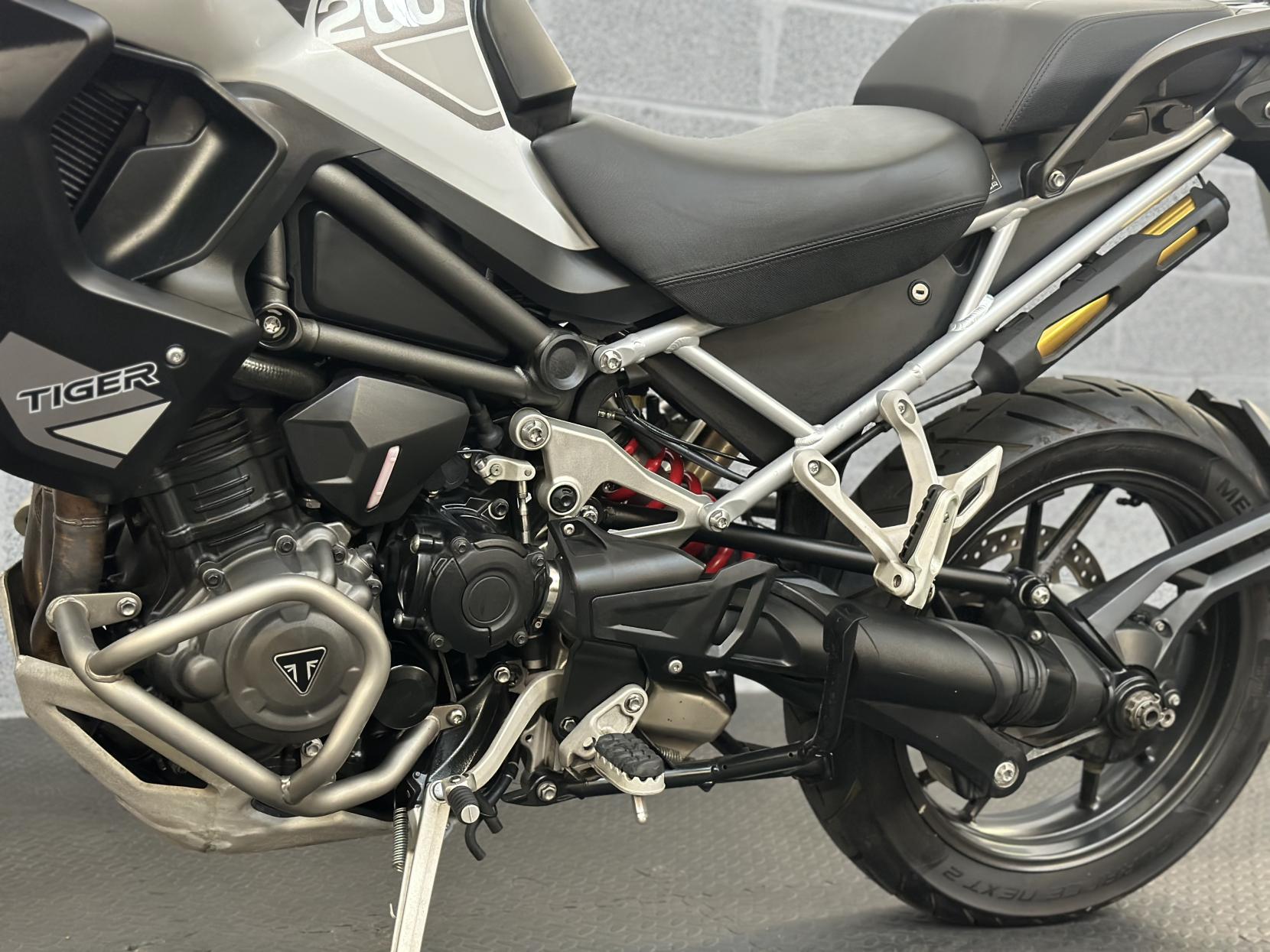 Triumph Tiger 1200 1200 GT Pro Adventure Petrol Manual Euro 5 (150 ps)