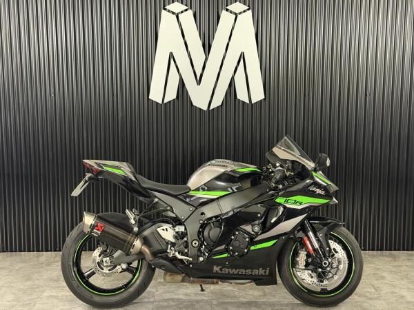 Kawasaki Ninja ZX-10R 1000 Super Sports Petrol Manual Euro 5 (213 ps)