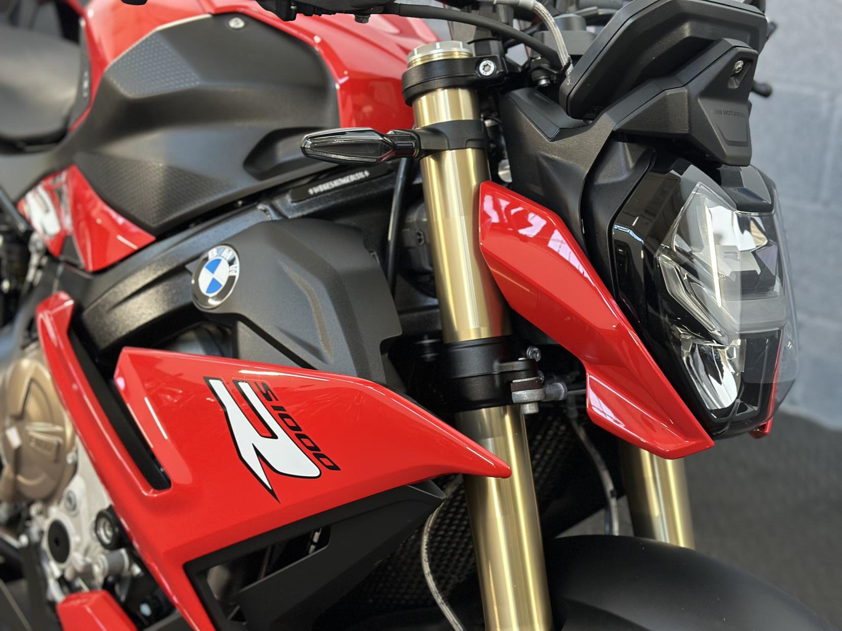 BMW S 1000 R 1000 Sport Naked Petrol Manual Euro 5 (164 ps)