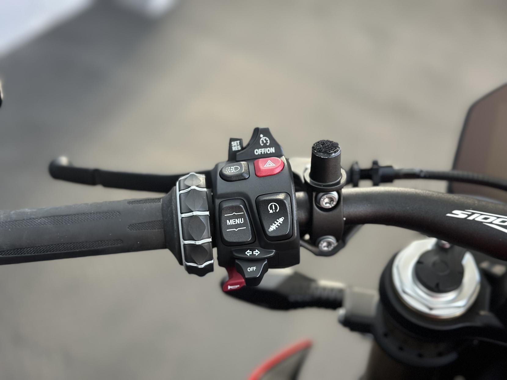 BMW S 1000 R 1000 Sport Naked Petrol Manual Euro 5 (164 ps)