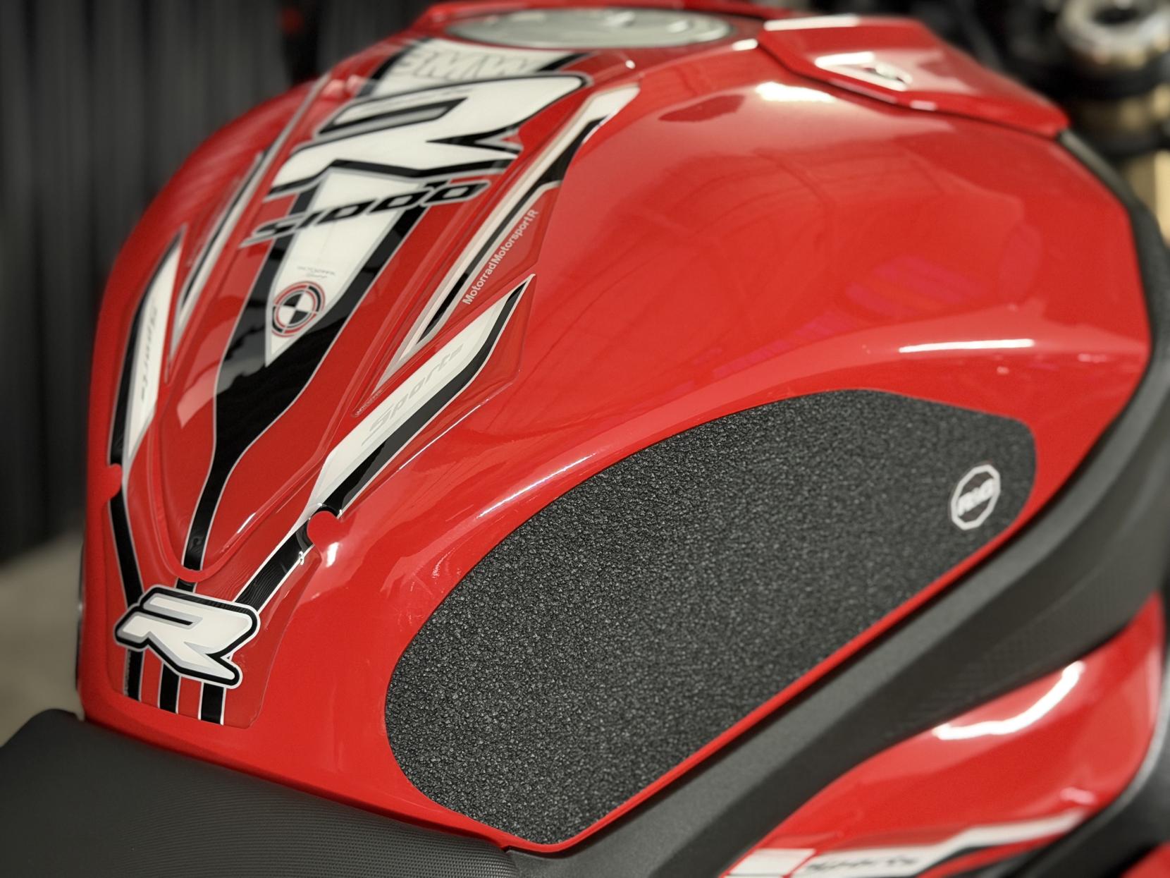 BMW S 1000 R 1000 Sport Naked Petrol Manual Euro 5 (164 ps)