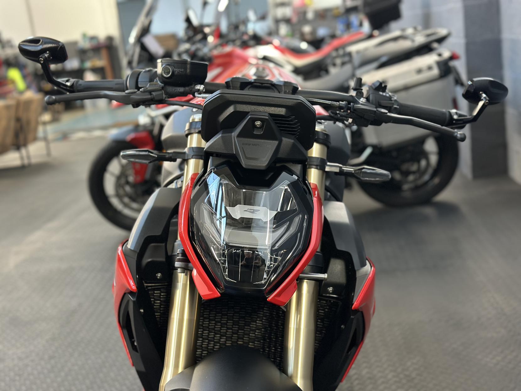 BMW S 1000 R 1000 Sport Naked Petrol Manual Euro 5 (164 ps)