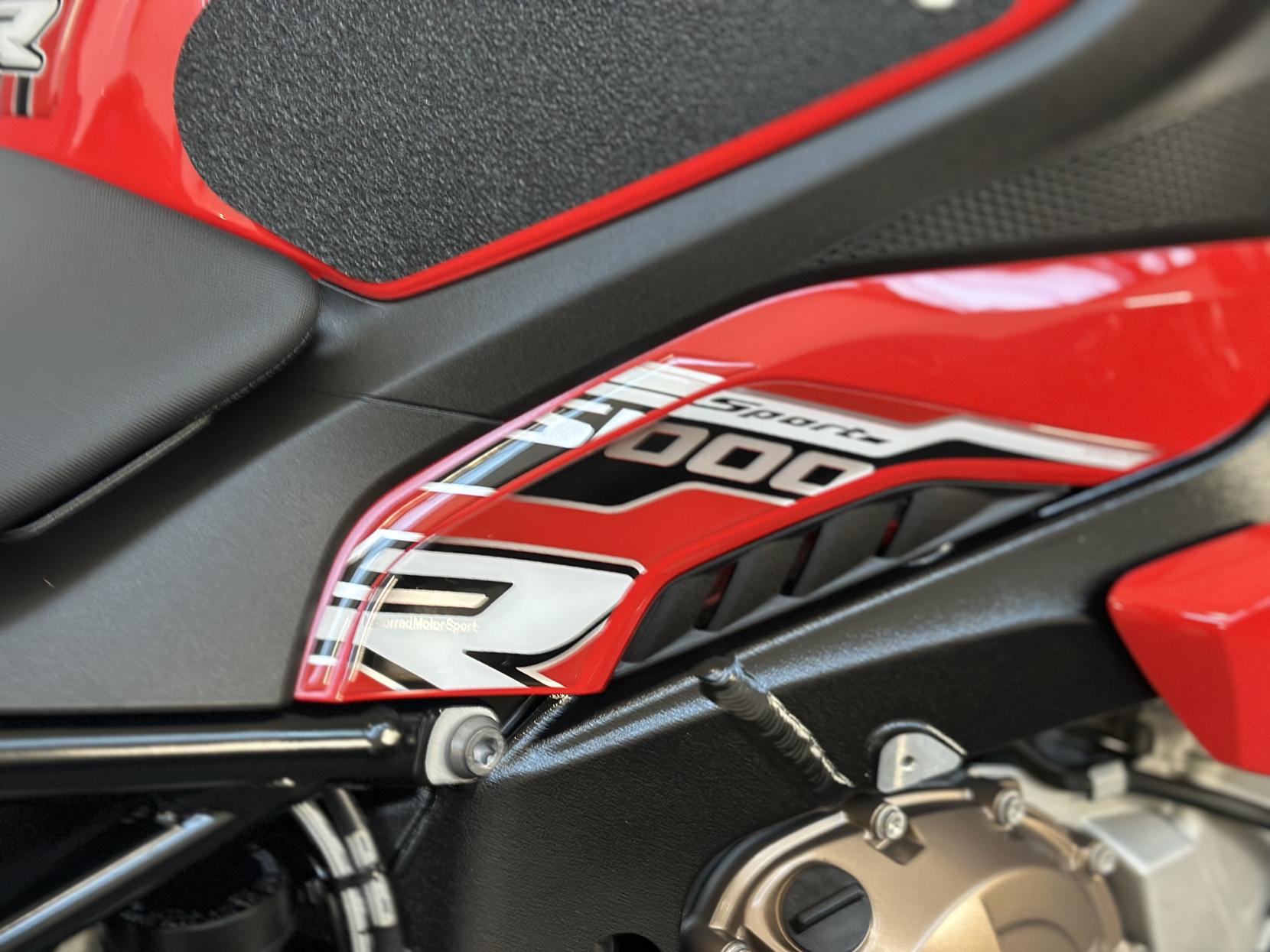 BMW S 1000 R 1000 Sport Naked Petrol Manual Euro 5 (164 ps)