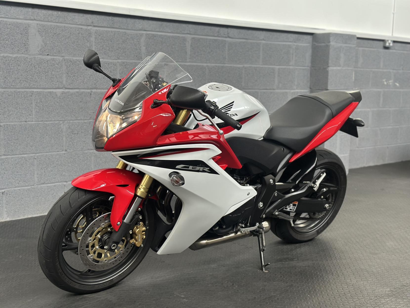 Honda CBR600F 600 Super Sports Petrol Manual (102 ps)