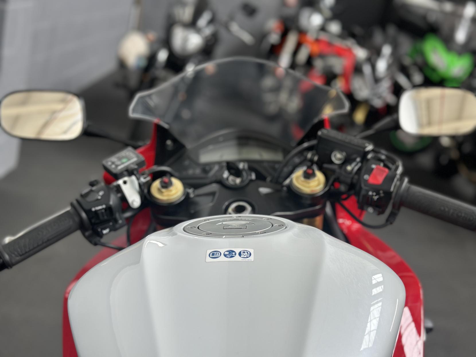 Honda CBR600F 600 Super Sports Petrol Manual (102 ps)