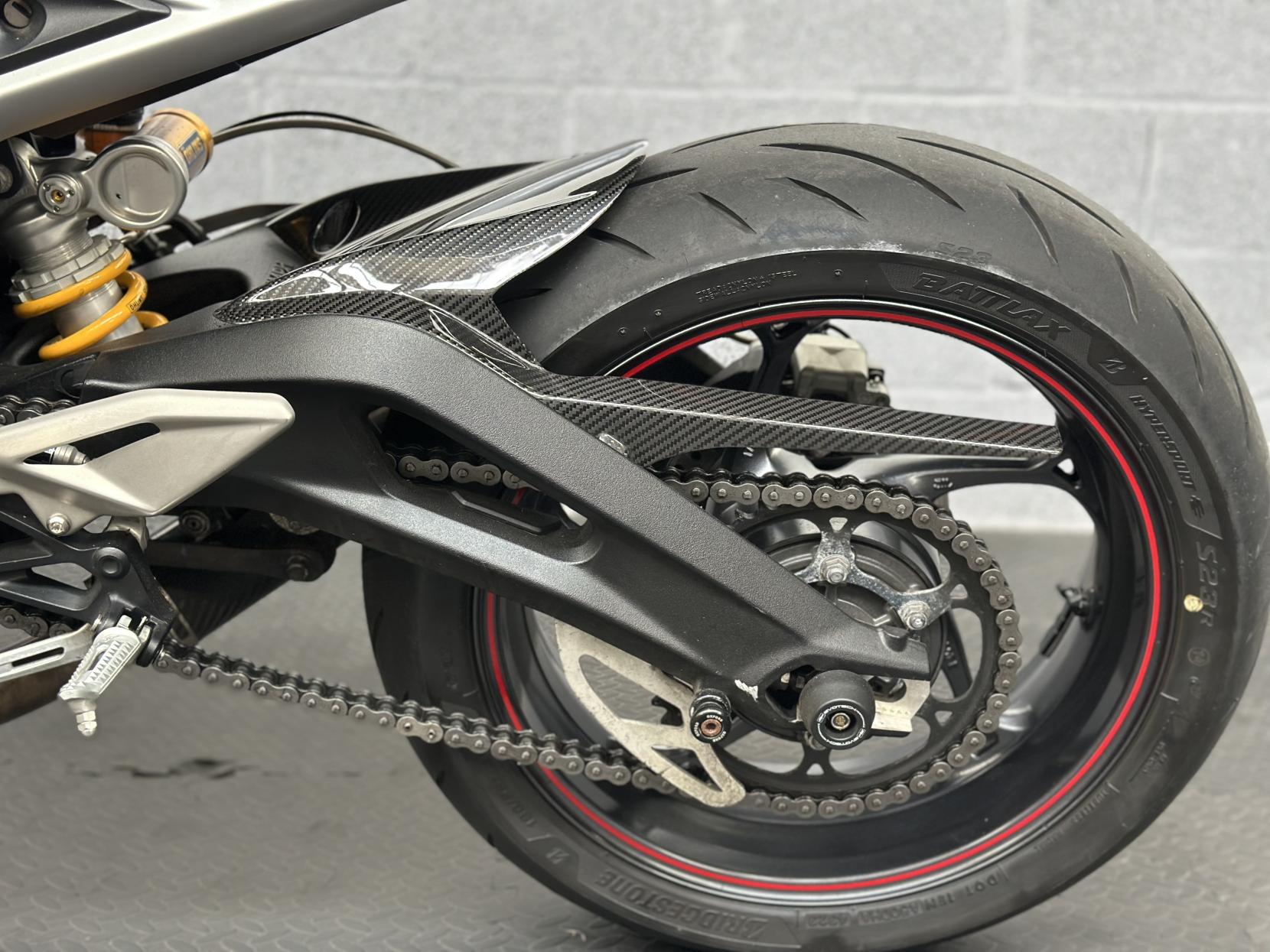 Triumph Street Triple 765 765 RS Naked Petrol Manual X-ring Euro 5 (124 ps)