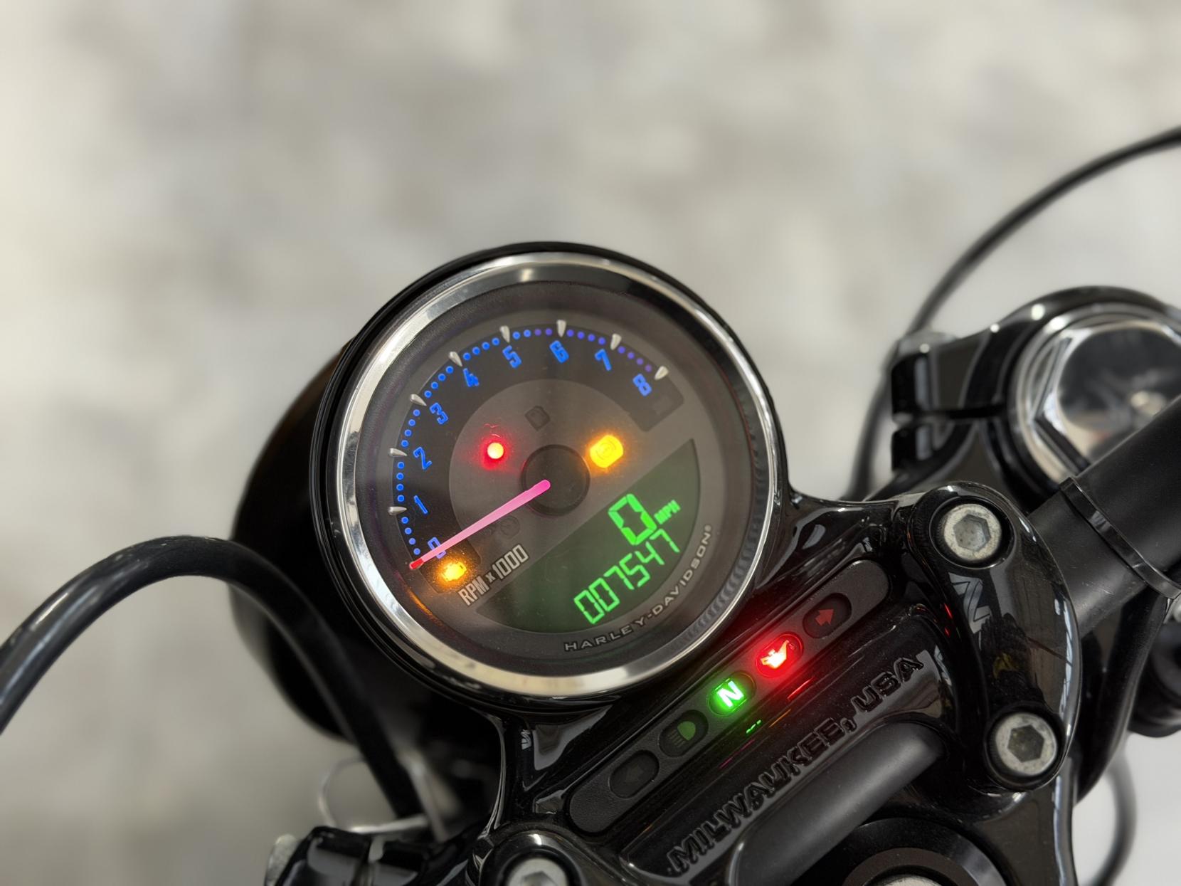 Harley-Davidson Sportster 1200 XL1200X Forty-Eight Custom Cruiser Petrol Manual Euro 4 (66 ps)