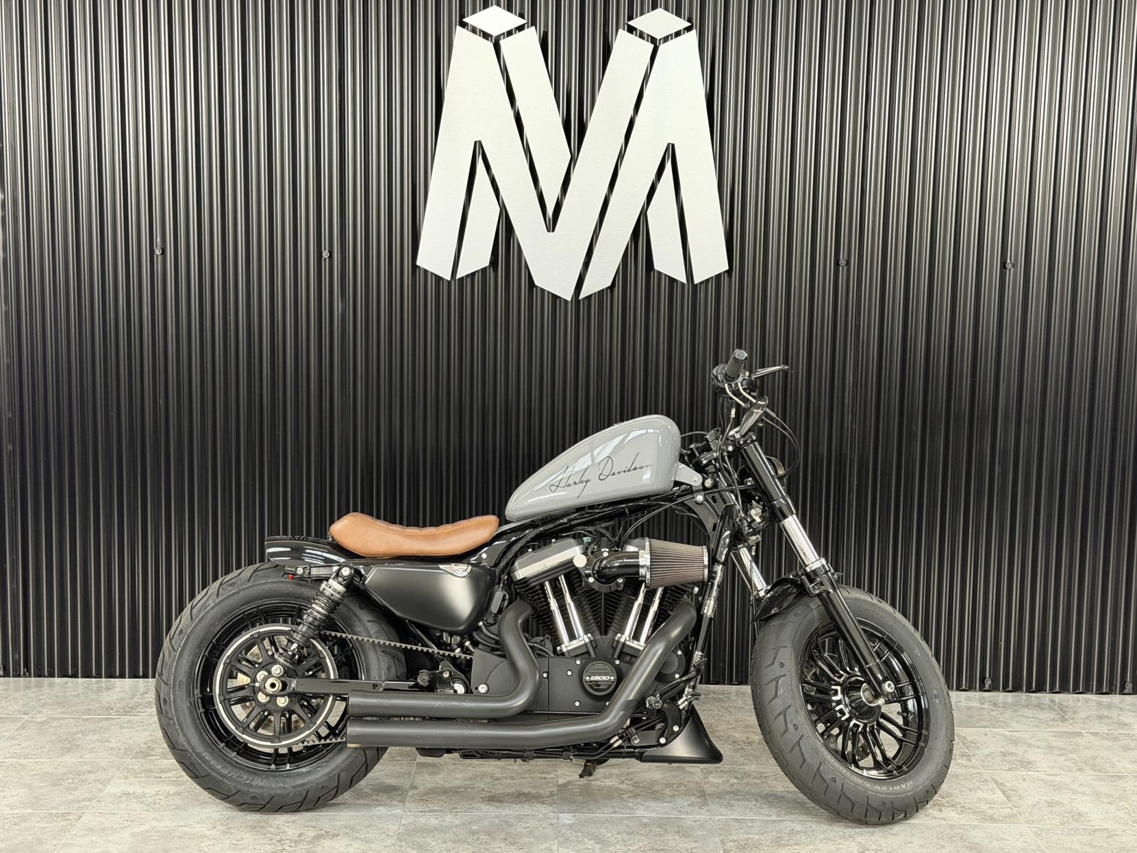 Harley-Davidson Sportster 1200 XL1200X Forty-Eight Custom Cruiser Petrol Manual Euro 4 (66 ps)