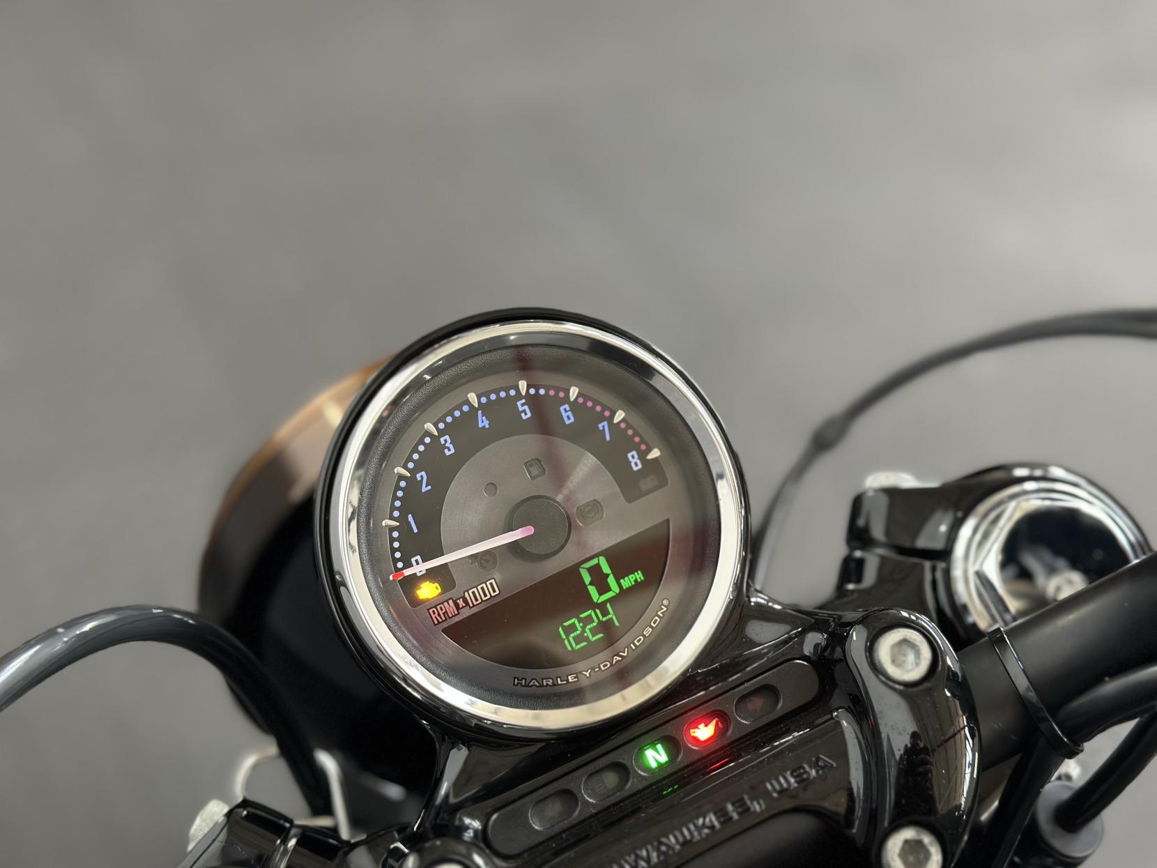 Harley-Davidson Sportster 1200 XL1200X Forty-Eight Custom Cruiser Petrol Manual Euro 4 (66 ps)