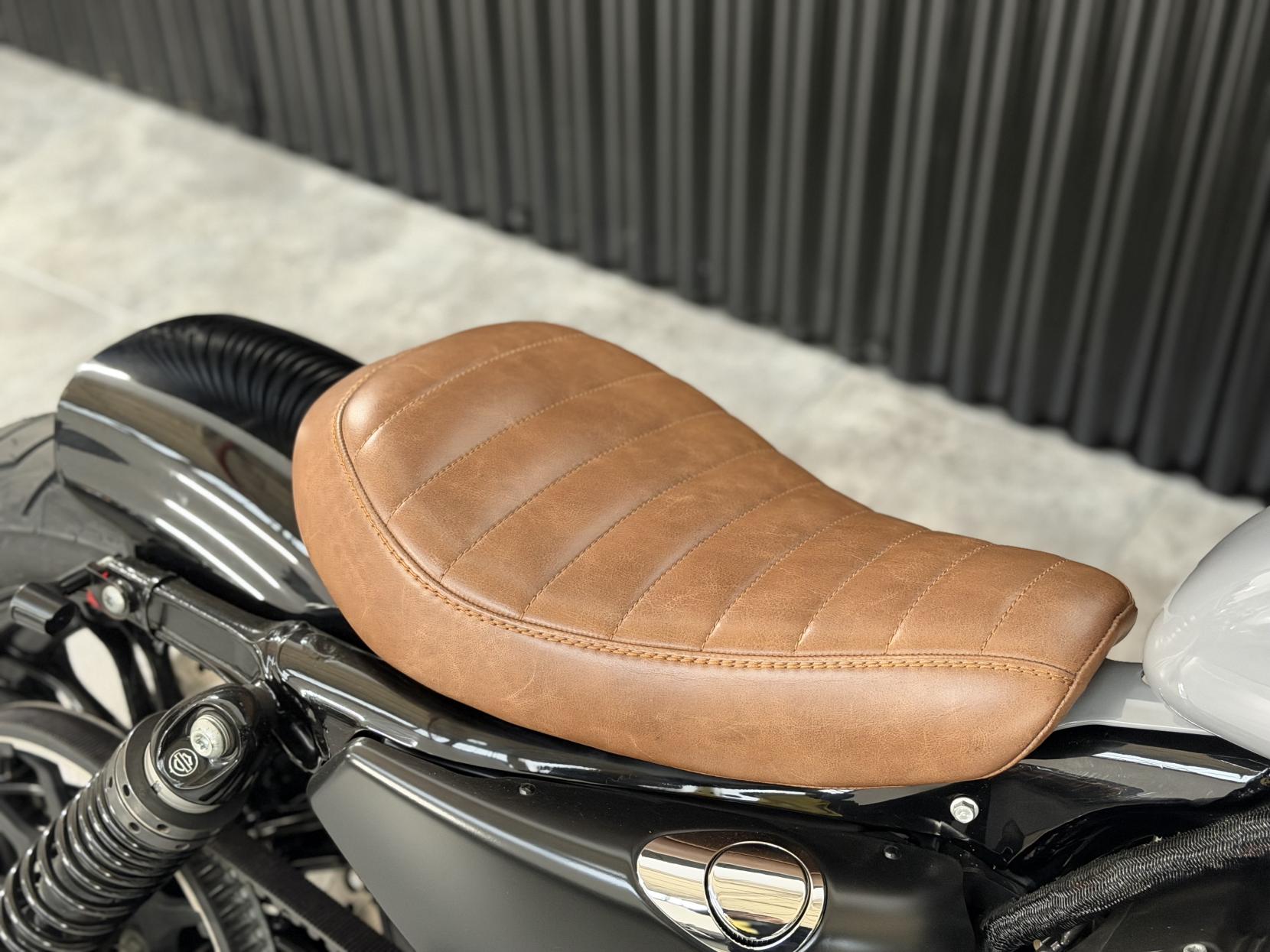 Harley-Davidson Sportster 1200 XL1200X Forty-Eight Custom Cruiser Petrol Manual Euro 4 (66 ps)