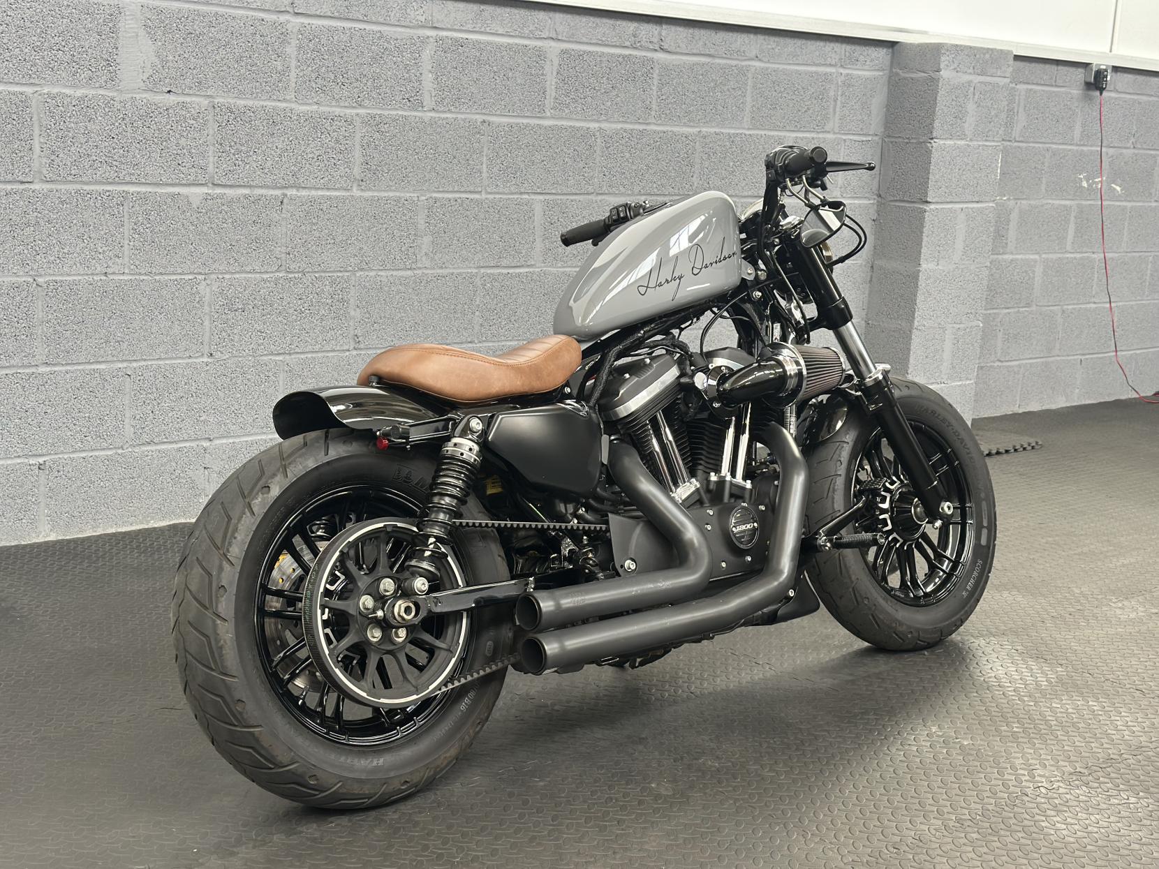 Harley-Davidson Sportster 1200 XL1200X Forty-Eight Custom Cruiser Petrol Manual Euro 4 (66 ps)