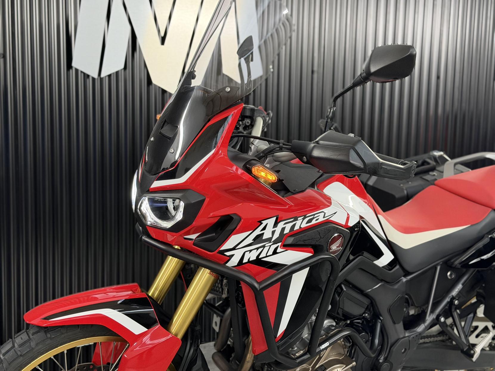 Honda CRF1000L Africa Twin 1000 Adventure Petrol Automatic Euro 4 (95 ps)