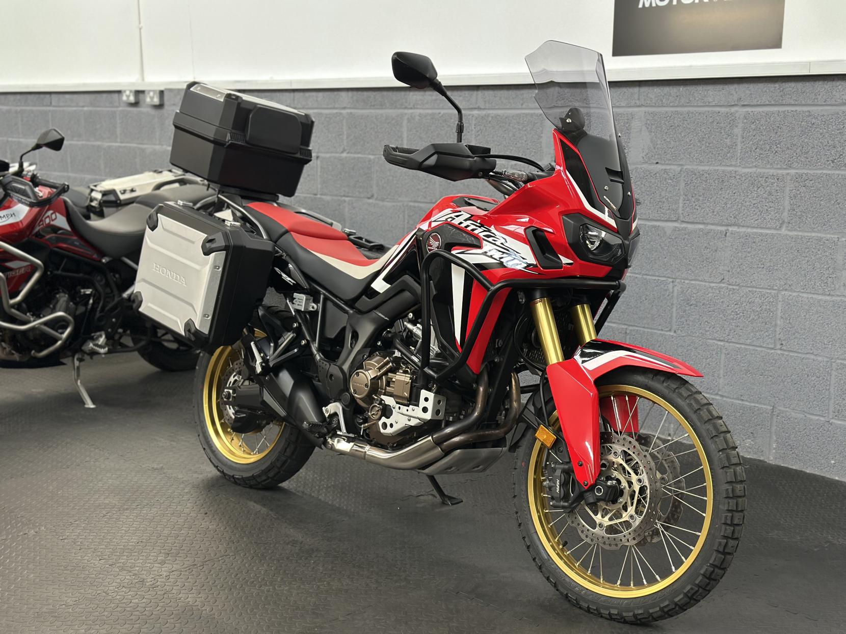 Honda CRF1000L Africa Twin 1000 Adventure Petrol Automatic Euro 4 (95 ps)