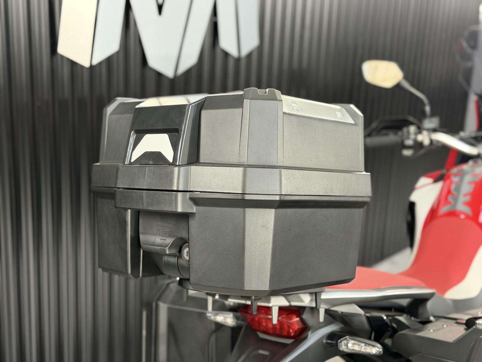 Honda CRF1000L Africa Twin 1000 Adventure Petrol Automatic Euro 4 (95 ps)