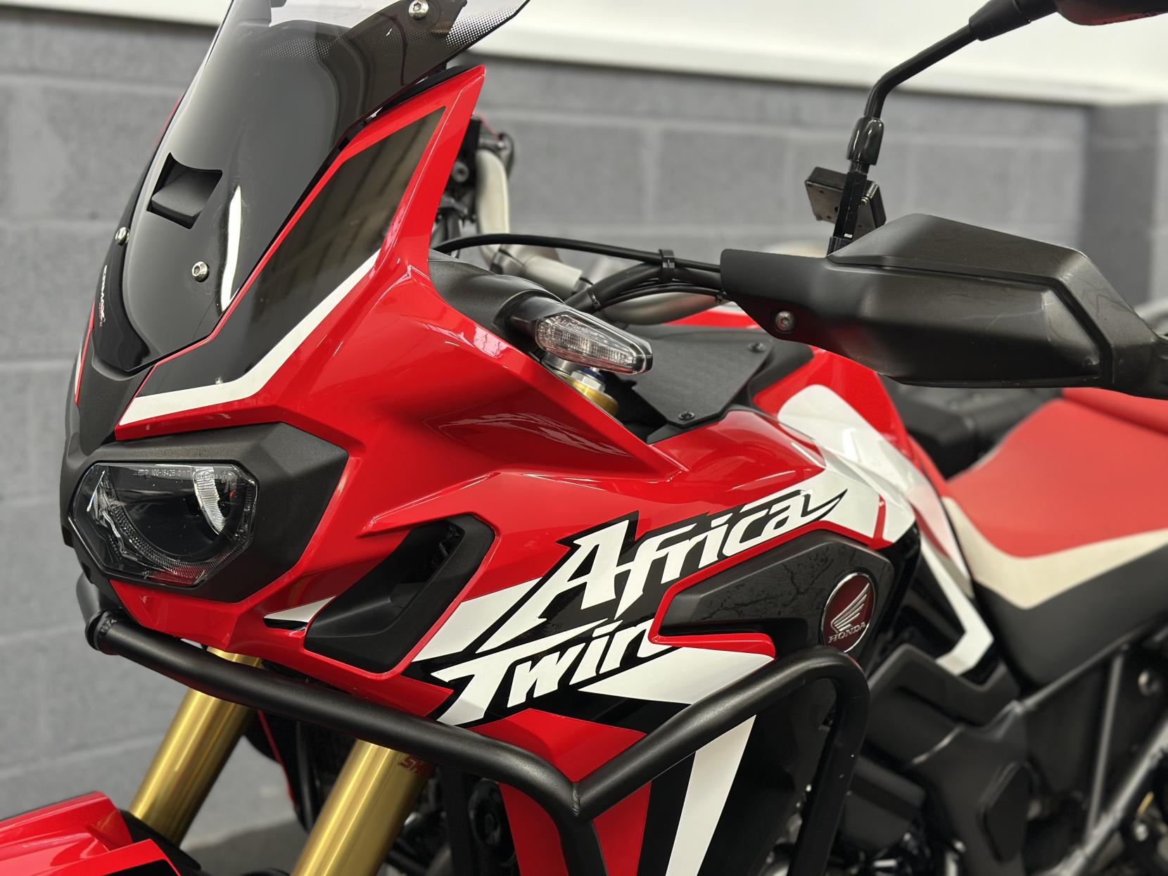Honda CRF1000L Africa Twin 1000 Adventure Petrol Automatic Euro 4 (95 ps)