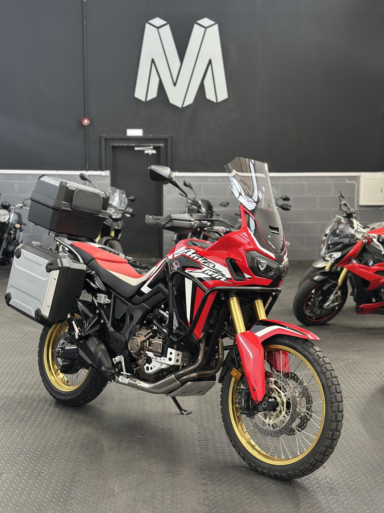 Honda CRF1000L Africa Twin 1000 Adventure Petrol Automatic Euro 4 (95 ps)