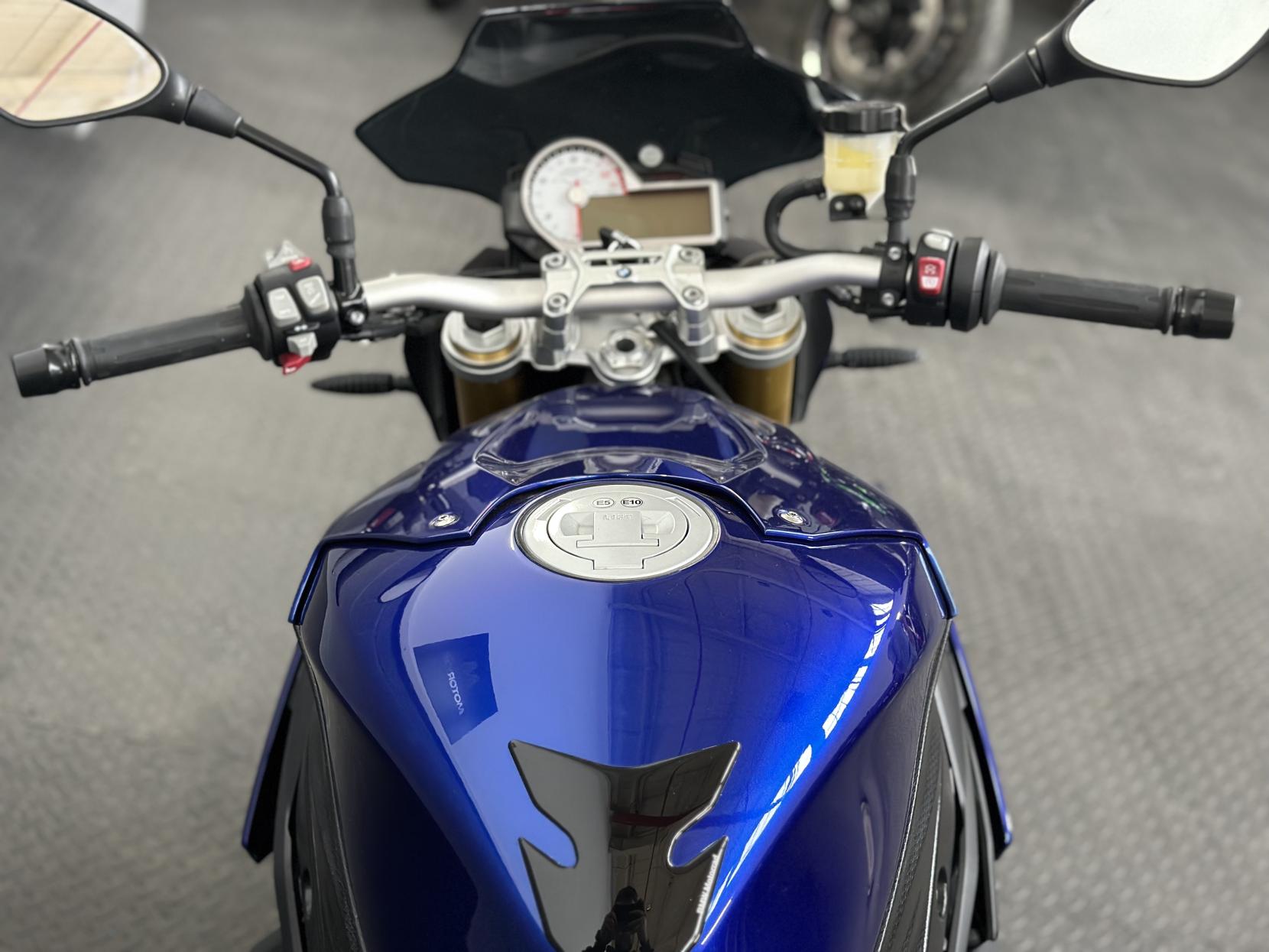 BMW S 1000 R 1000 Sport Naked Petrol Manual Euro 4 (164 ps)