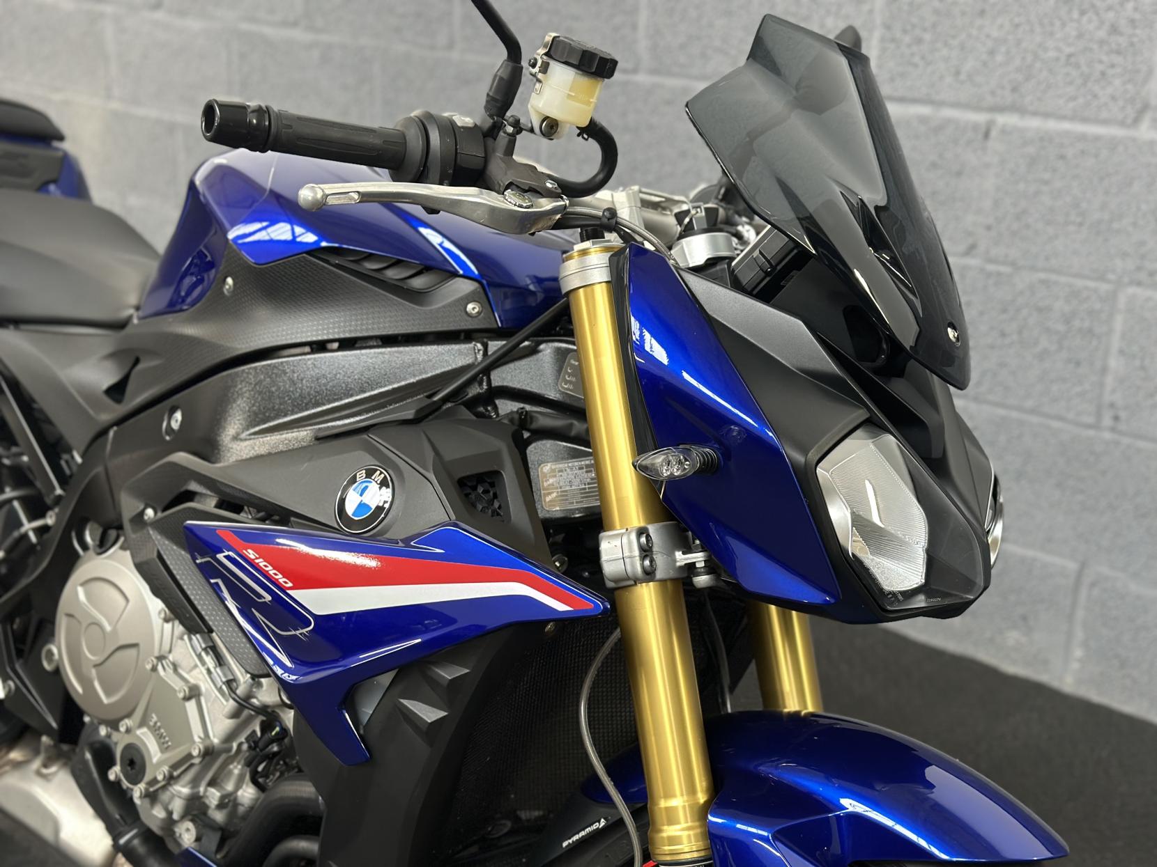 BMW S 1000 R 1000 Sport Naked Petrol Manual Euro 4 (164 ps)