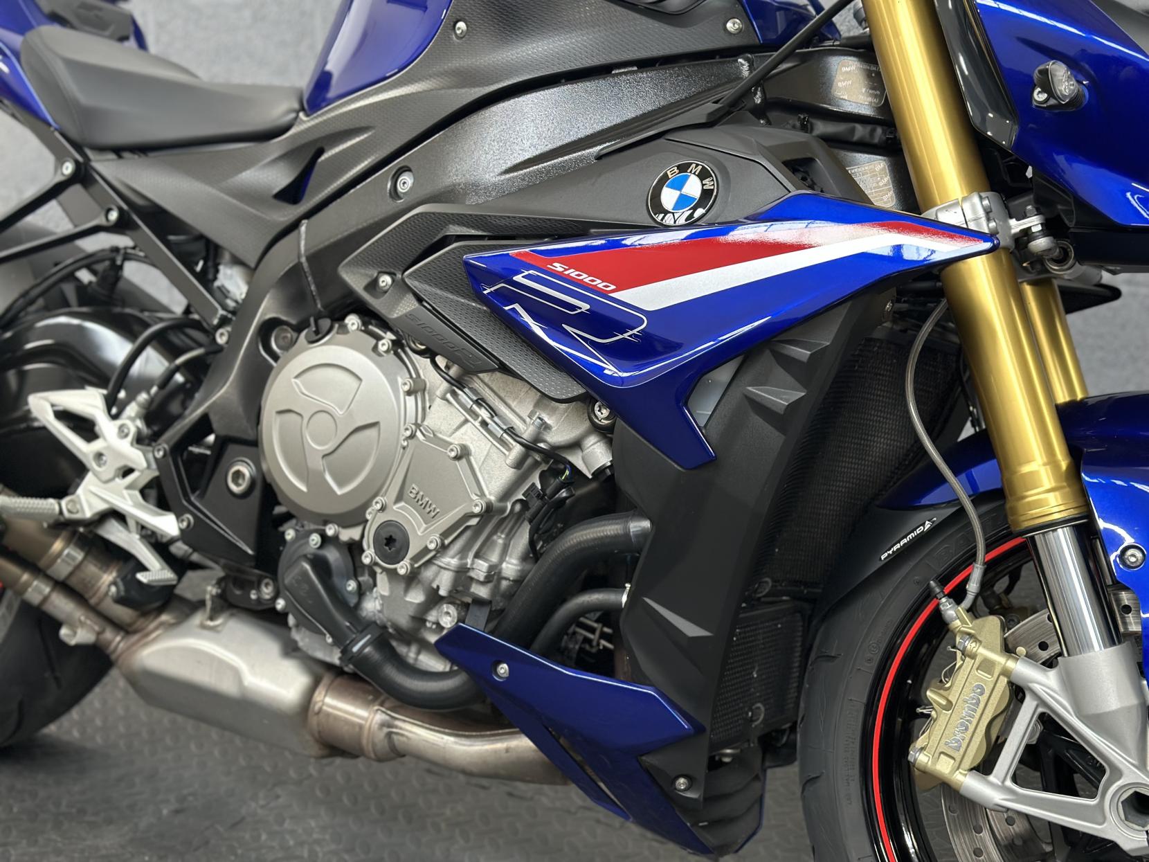 BMW S 1000 R 1000 Sport Naked Petrol Manual Euro 4 (164 ps)