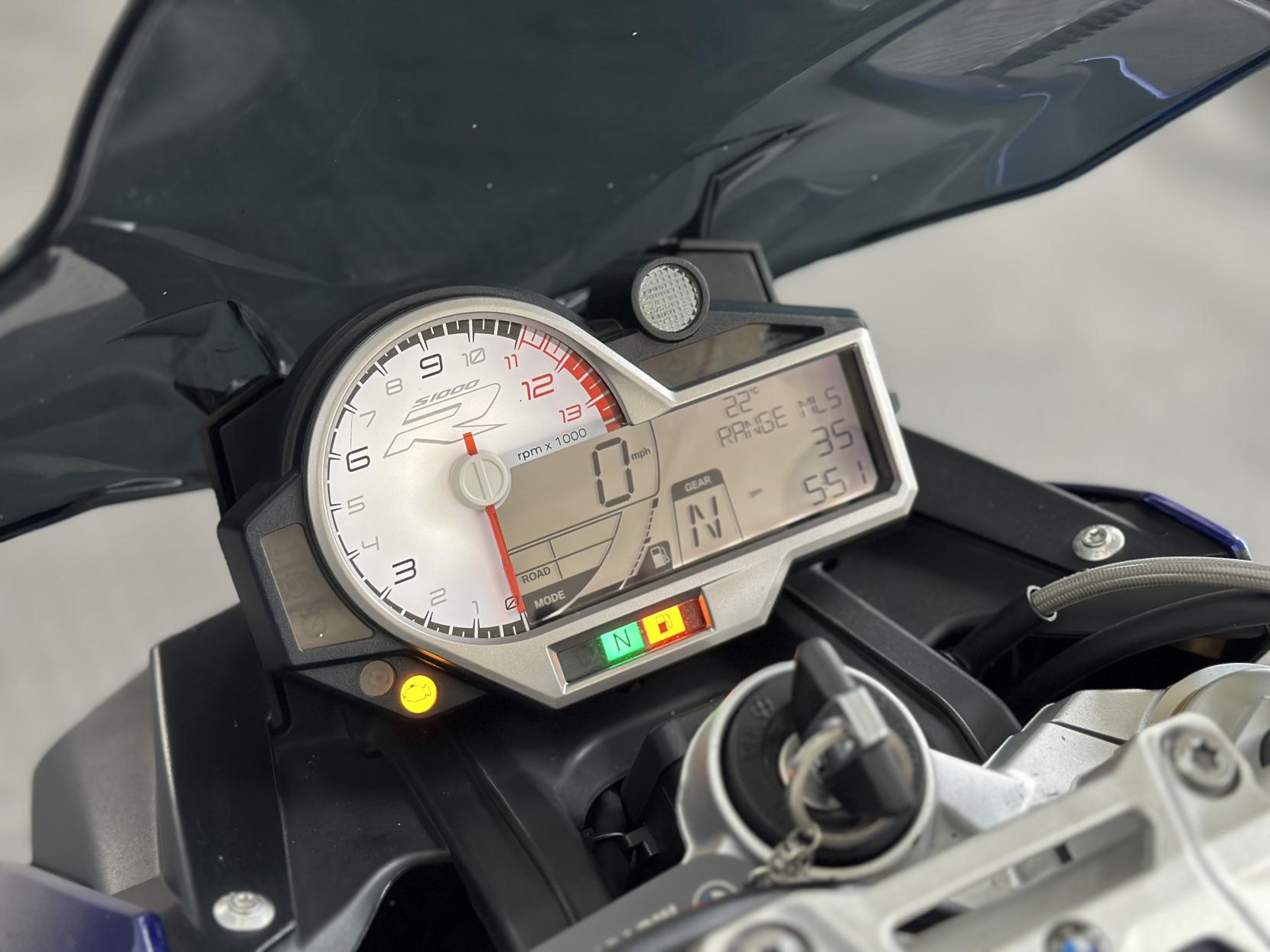 BMW S 1000 R 1000 Sport Naked Petrol Manual Euro 4 (164 ps)