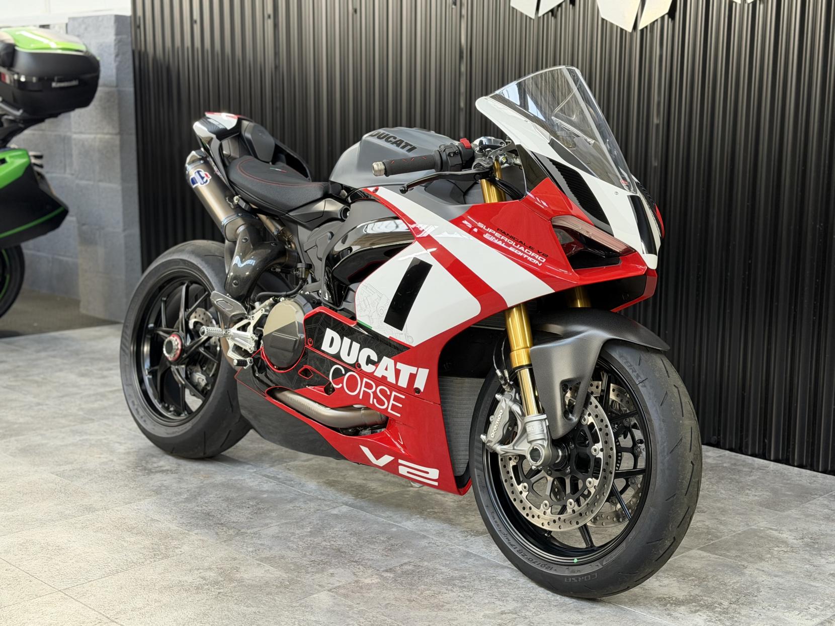Ducati Panigale V2 955 Final Edition Super Sports Petrol Ducati Quick Shift - EVO 2 Euro 5 (155 ps)