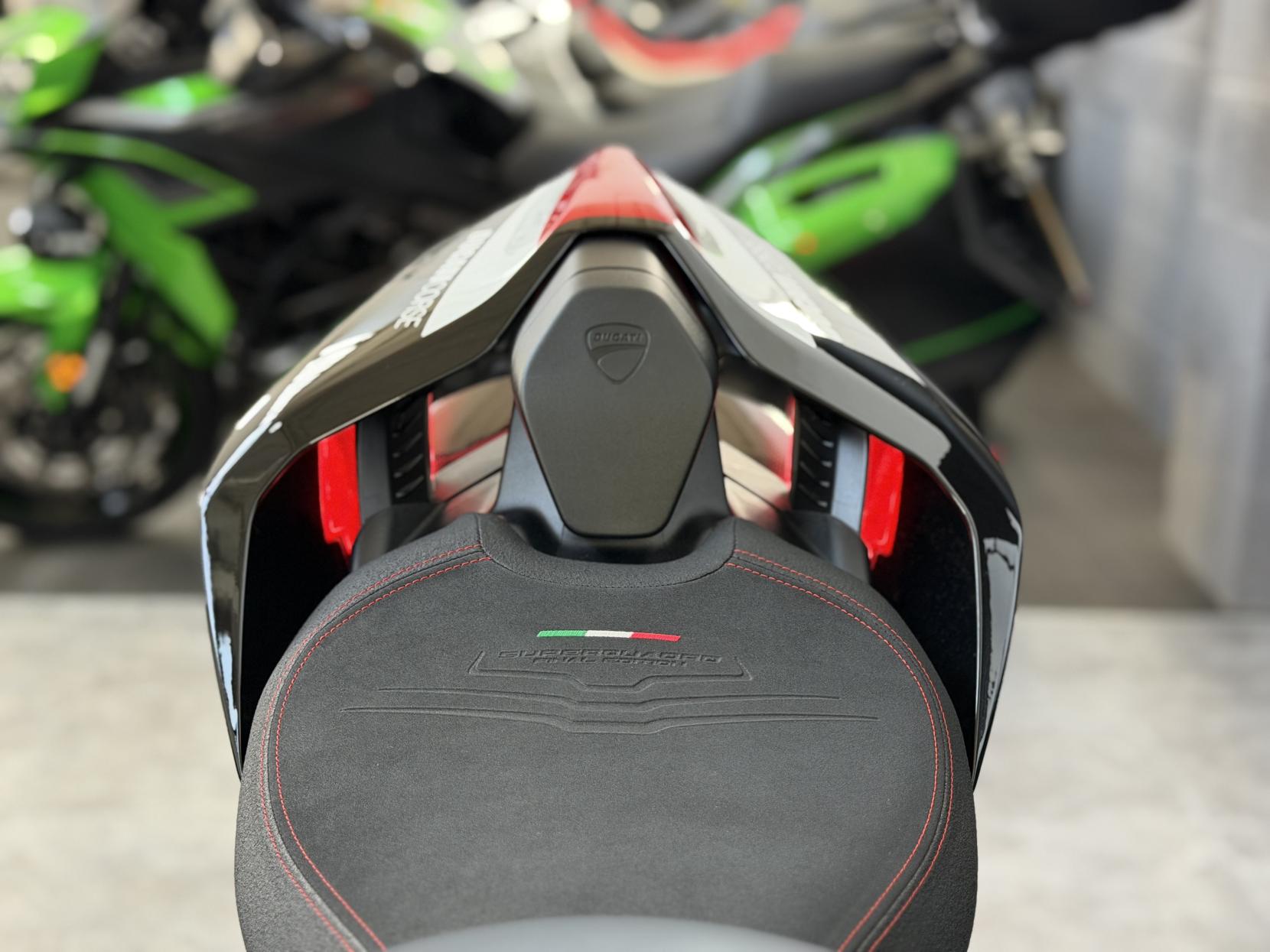 Ducati Panigale V2 955 Final Edition Super Sports Petrol Ducati Quick Shift - EVO 2 Euro 5 (155 ps)