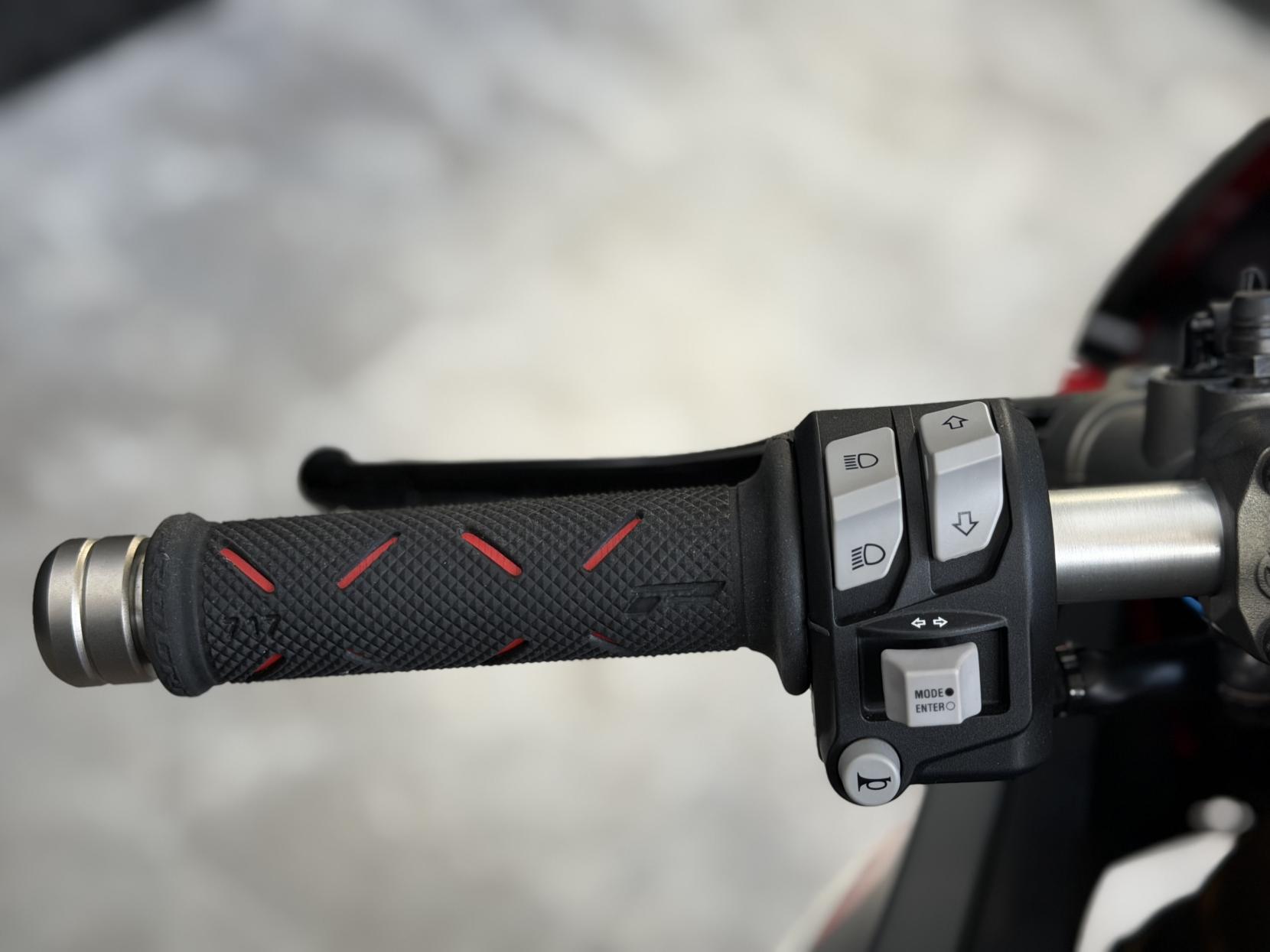 Ducati Panigale V2 955 Final Edition Super Sports Petrol Ducati Quick Shift - EVO 2 Euro 5 (155 ps)