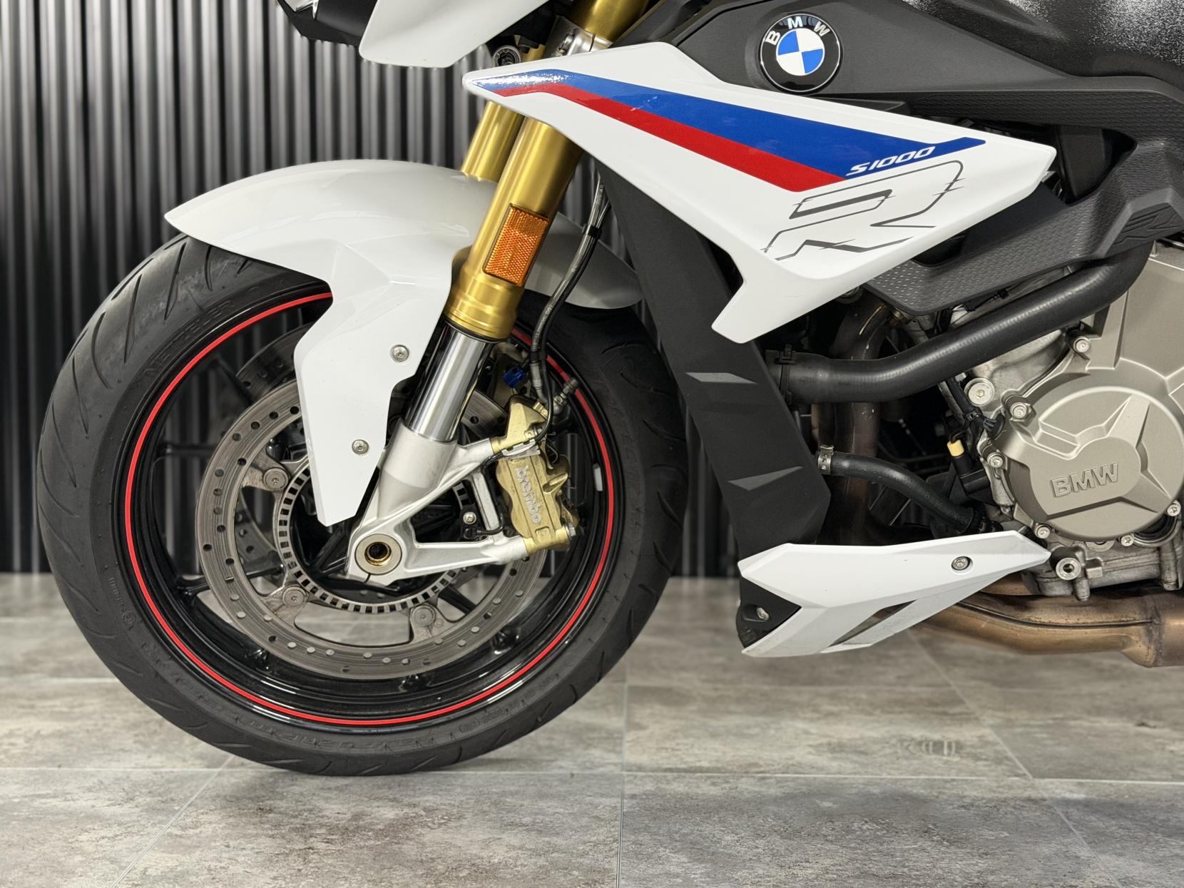 BMW S 1000 R 1000 Sport Naked Petrol Manual Euro 4 (164 ps)