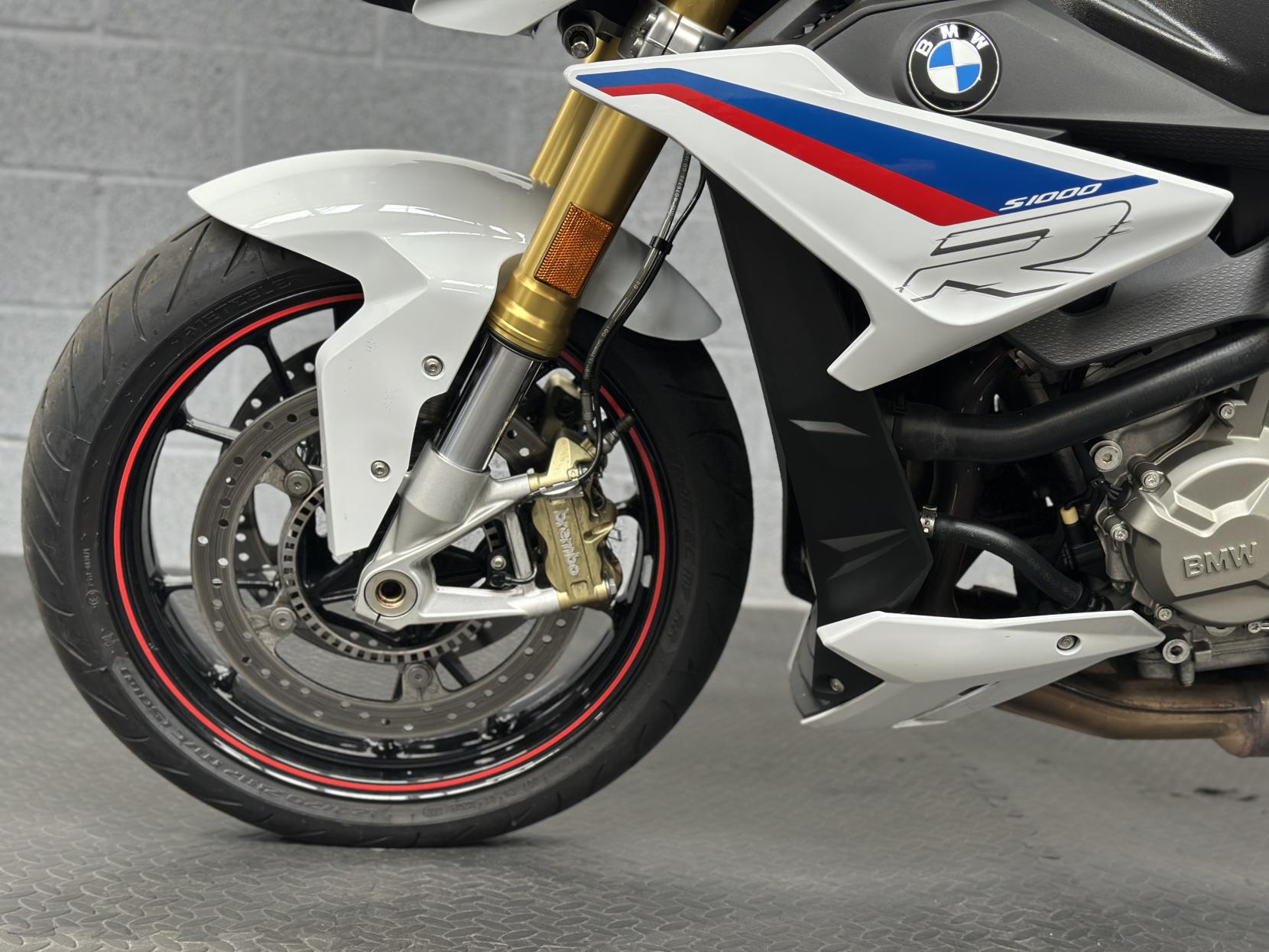 BMW S 1000 R 1000 Sport Naked Petrol Manual Euro 4 (164 ps)