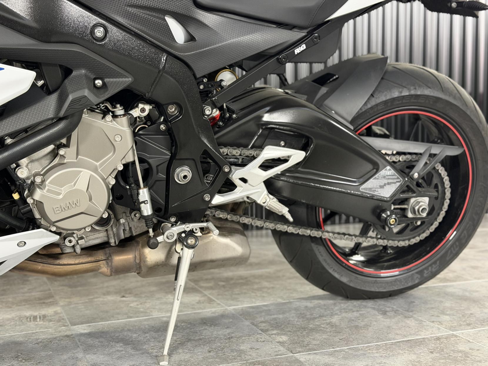 BMW S 1000 R 1000 Sport Naked Petrol Manual Euro 4 (164 ps)