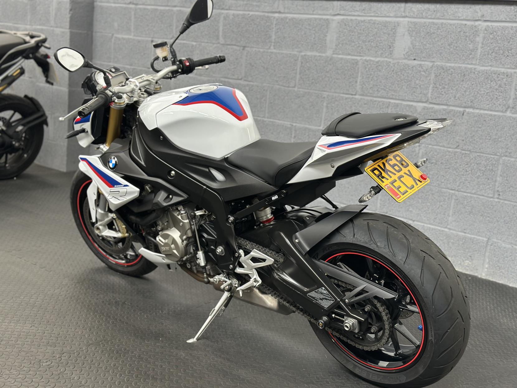 BMW S 1000 R 1000 Sport Naked Petrol Manual Euro 4 (164 ps)