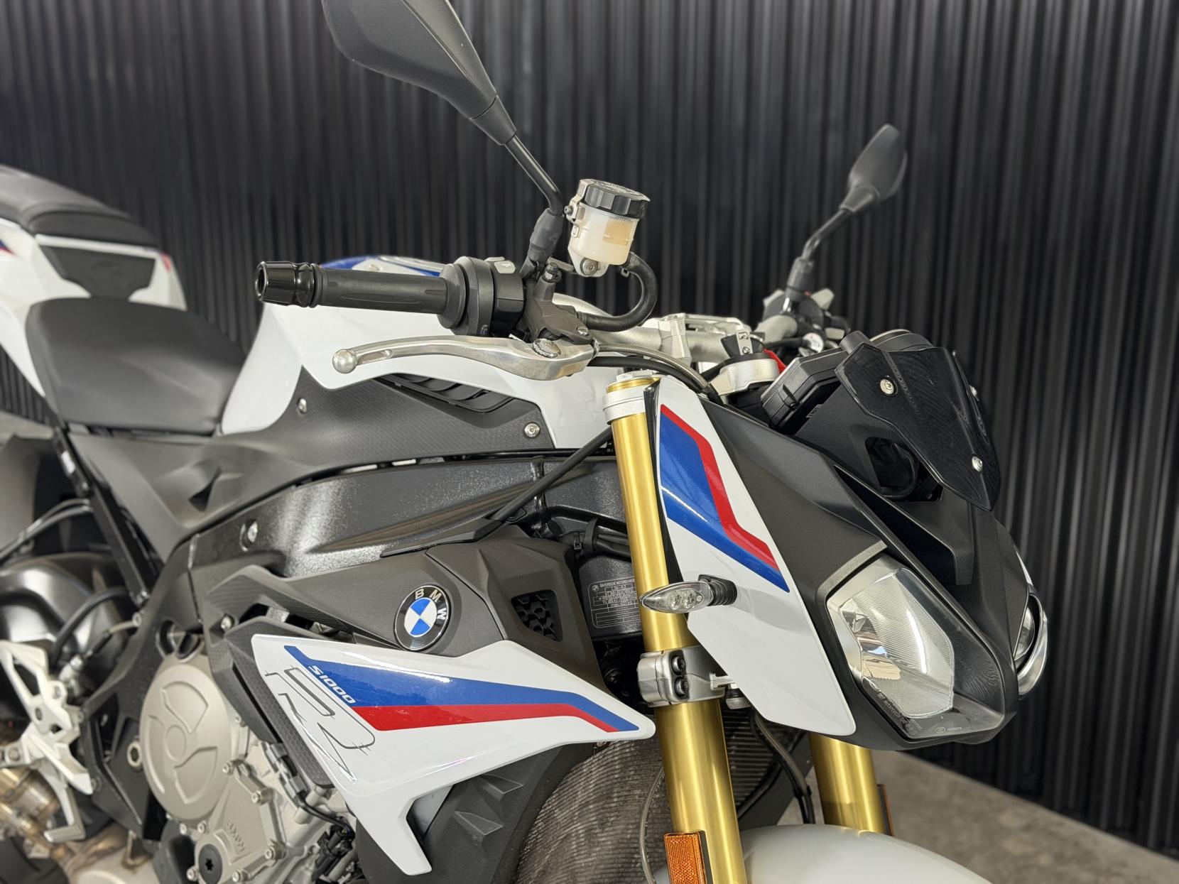 BMW S 1000 R 1000 Sport Naked Petrol Manual Euro 4 (164 ps)